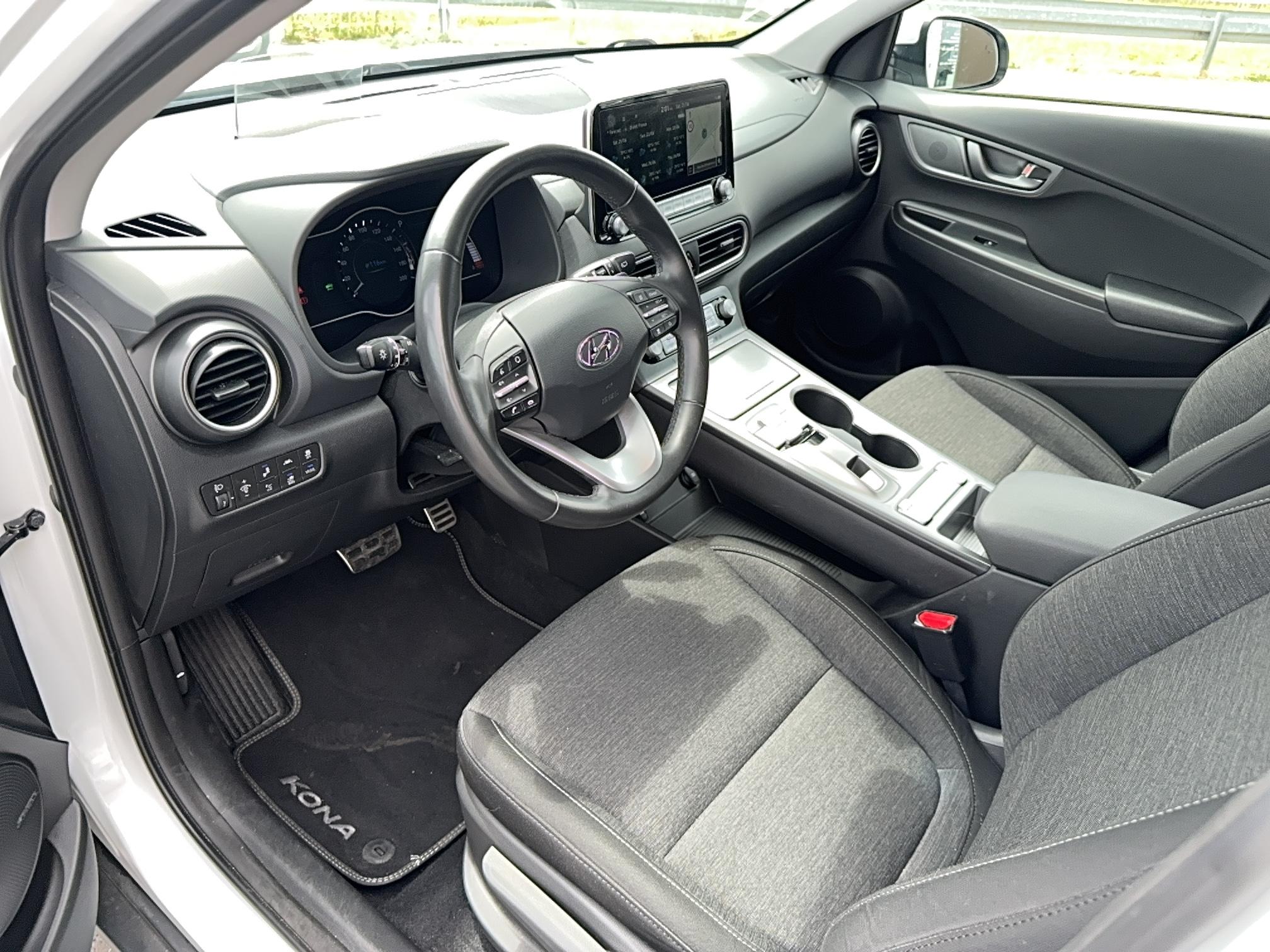 HYUNDAI Kona Electrique 39 kWh - 136 ch Creative - Véhicule Occasion Océane Auto