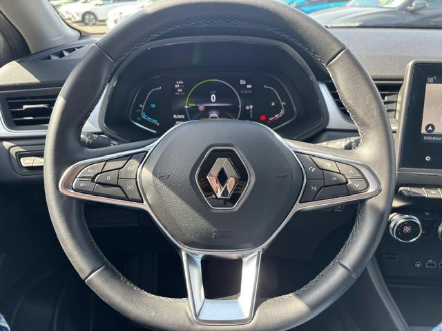 RENAULT Captur E-Tech hybride 145 Techno - Véhicule Occasion Océane Auto