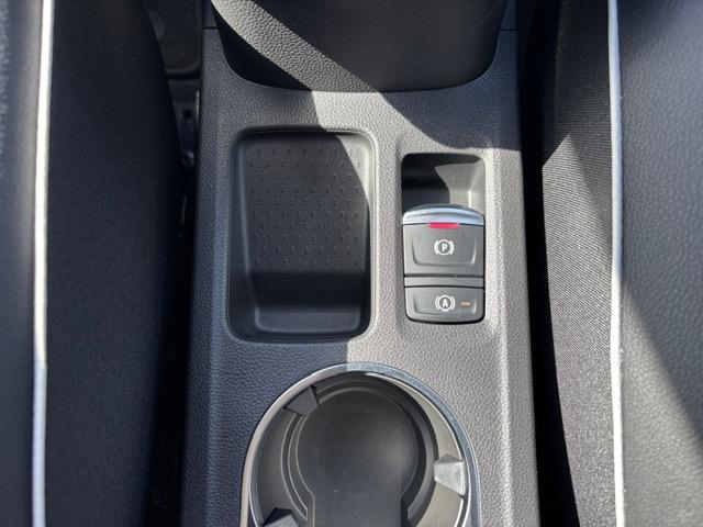 RENAULT Captur E-Tech hybride 145 Techno - Véhicule Occasion Océane Auto