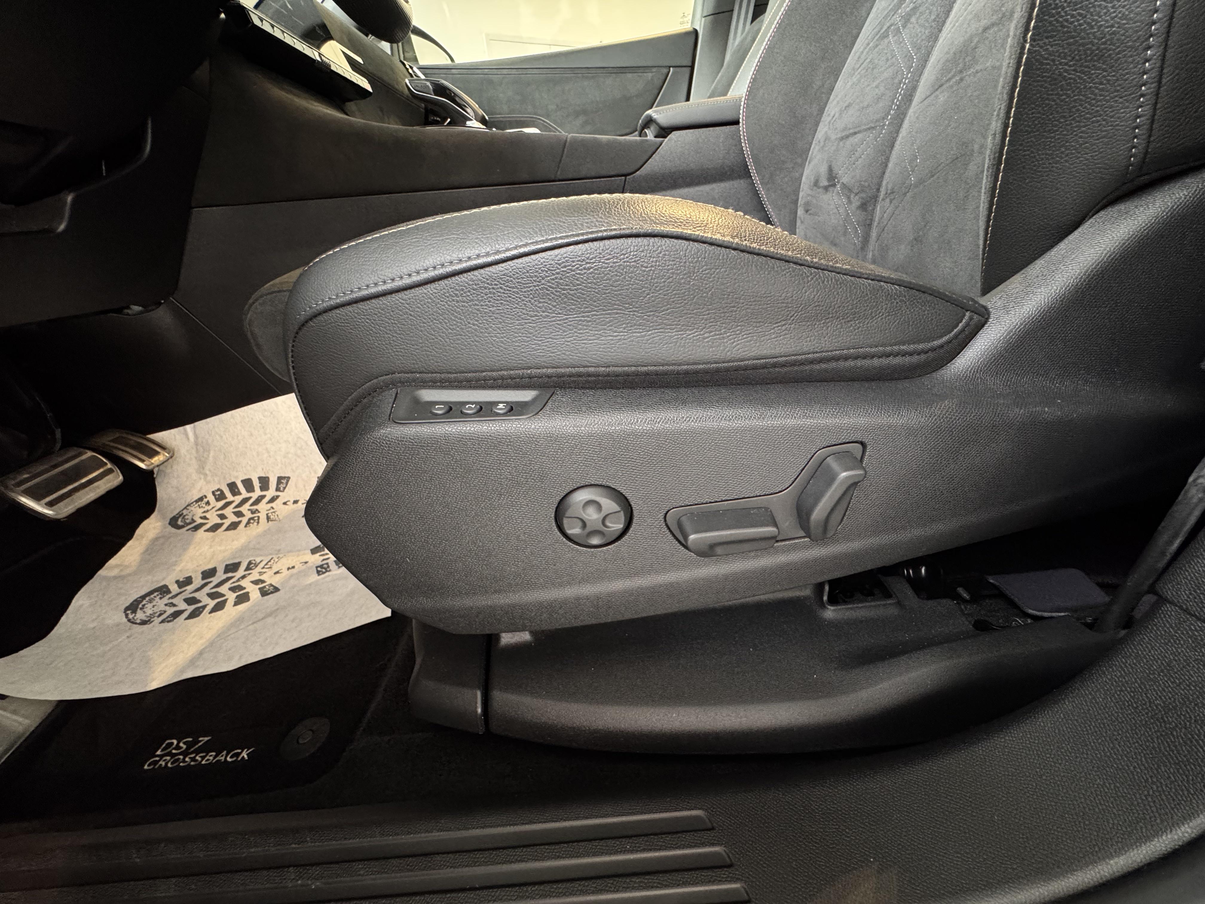 DS DS7 Crossback BlueHDi 180 EAT8 Performance Line+ - Véhicule Occasion Océane Auto