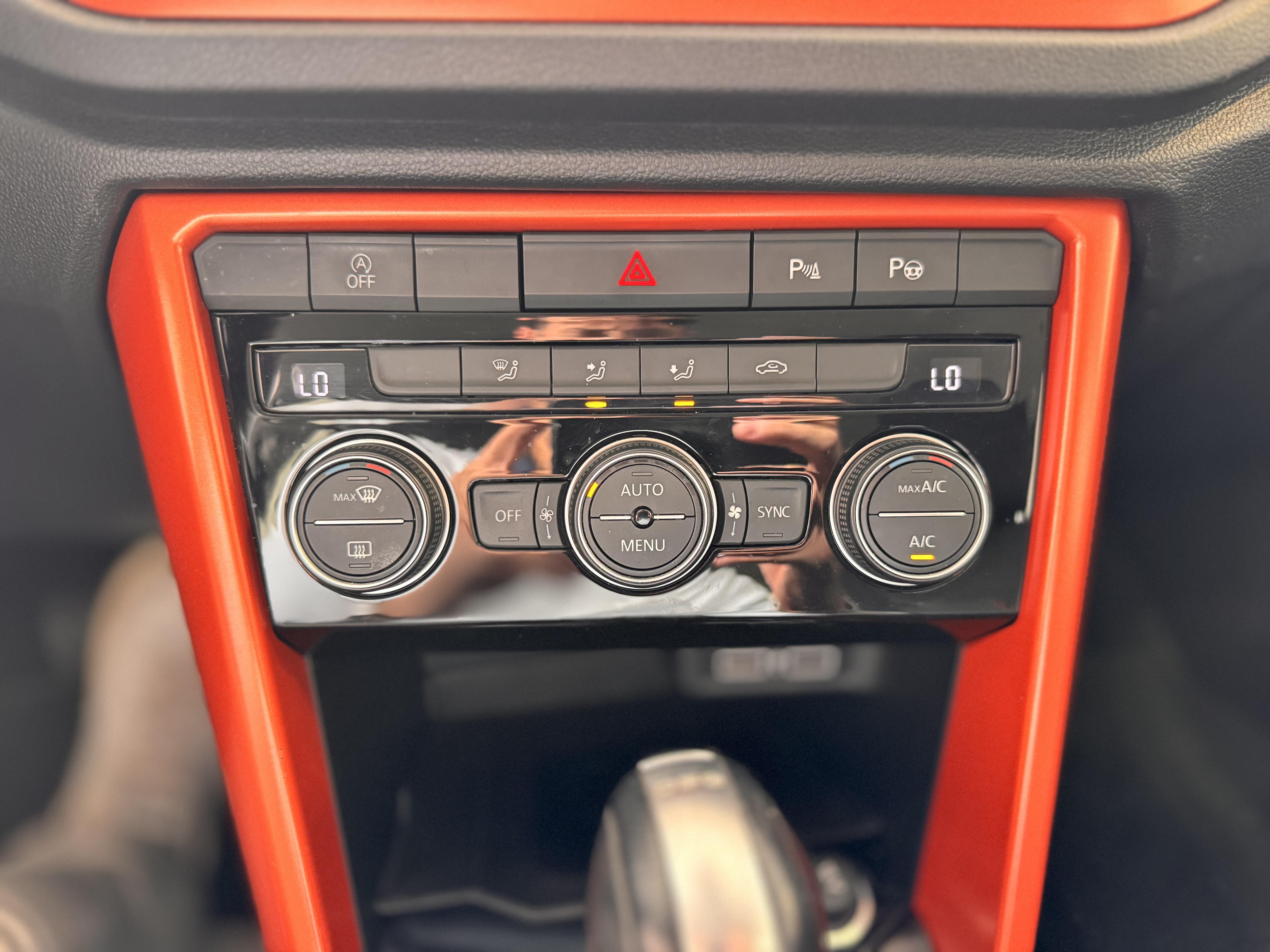 VOLKSWAGEN T-Roc 2.0 TDI 150 Start/Stop DSG7 4Motion Lounge - Véhicule Occasion Océane Auto