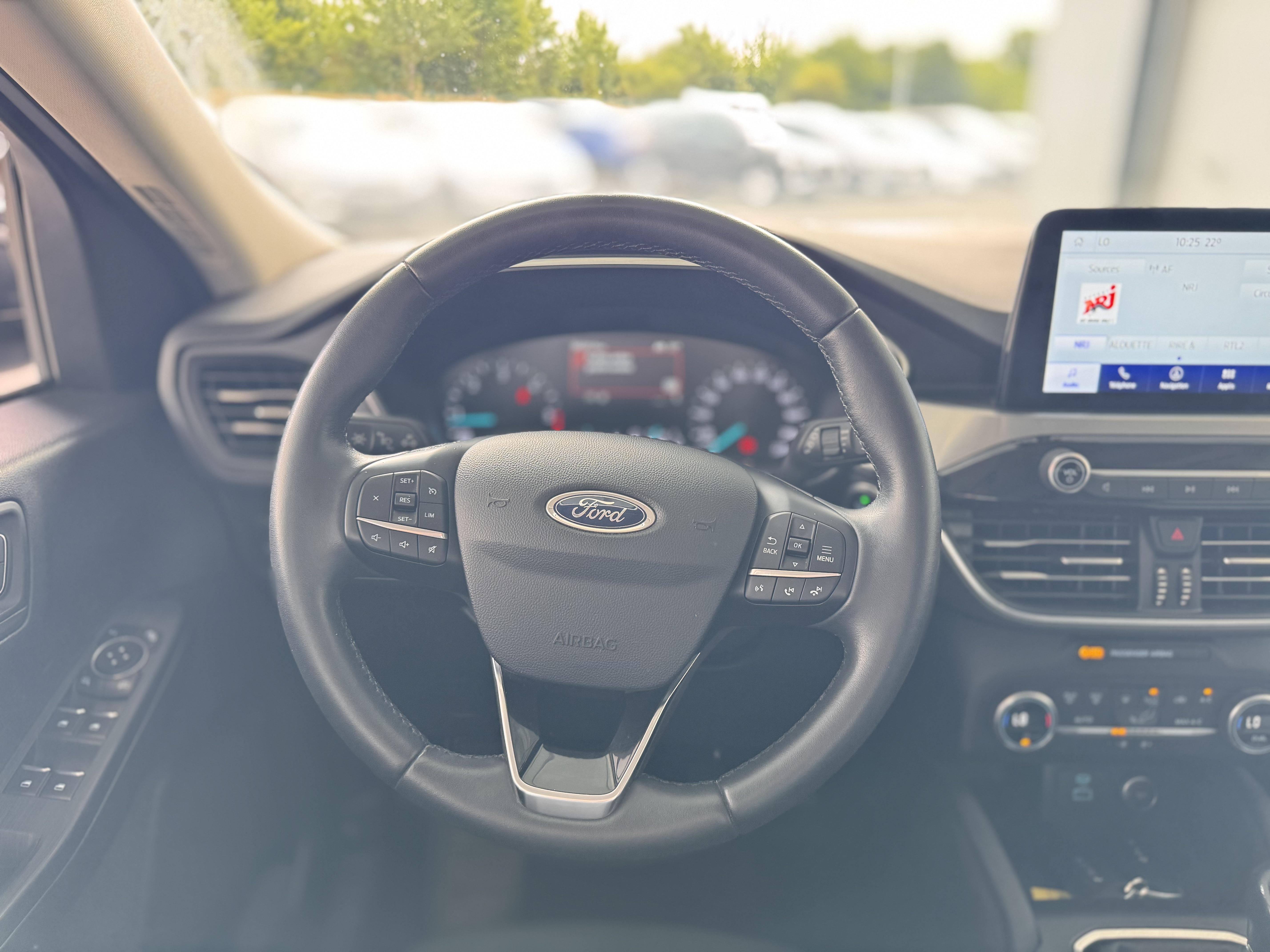 FORD Kuga 2.0 EcoBlue 150 mHEV S&S BVM6 Titanium - Véhicule Occasion Océane Auto