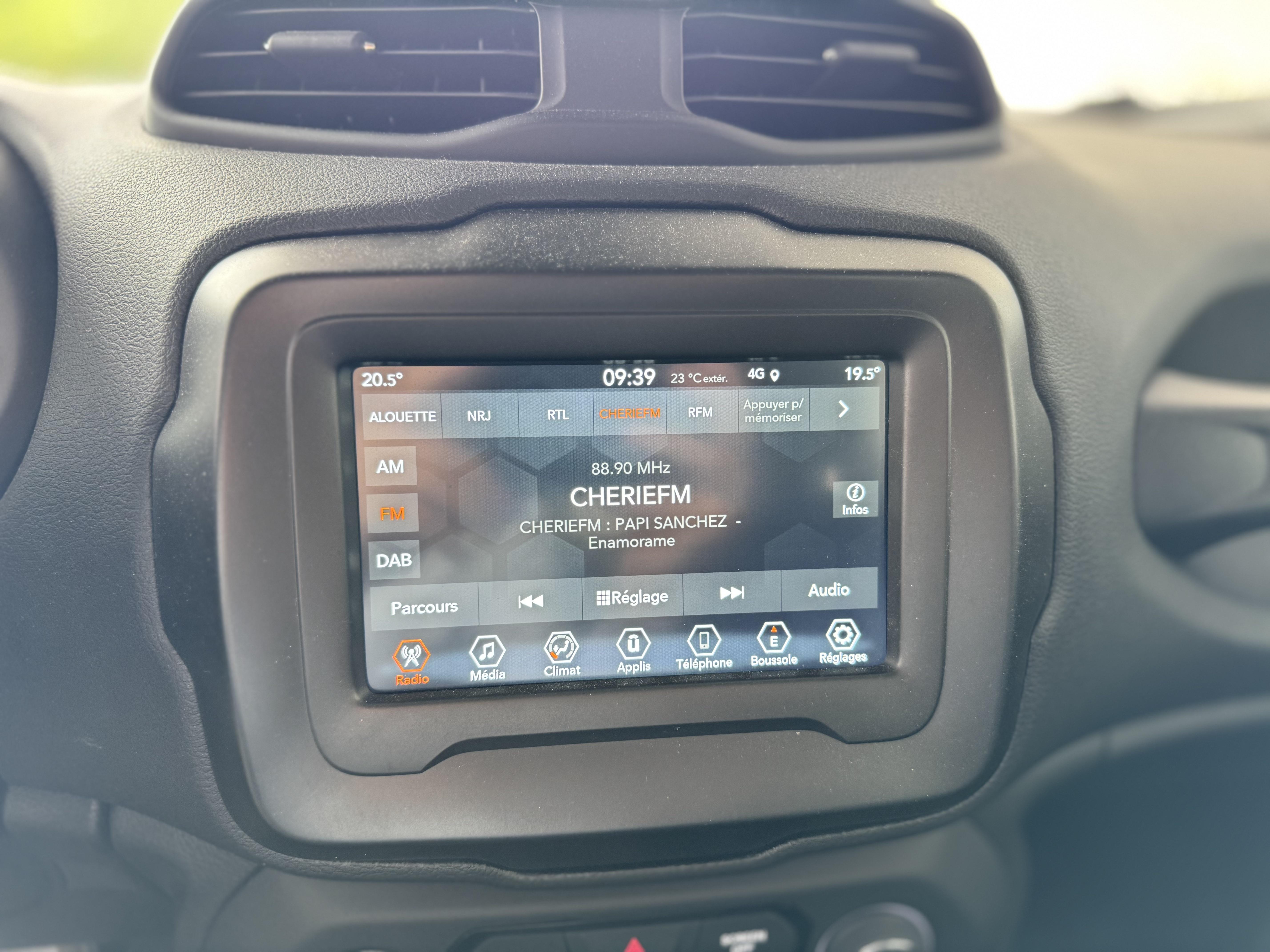 JEEP Renegade 1.0 GSE T3 120 ch BVM6 Longitude - Véhicule Occasion Océane Auto