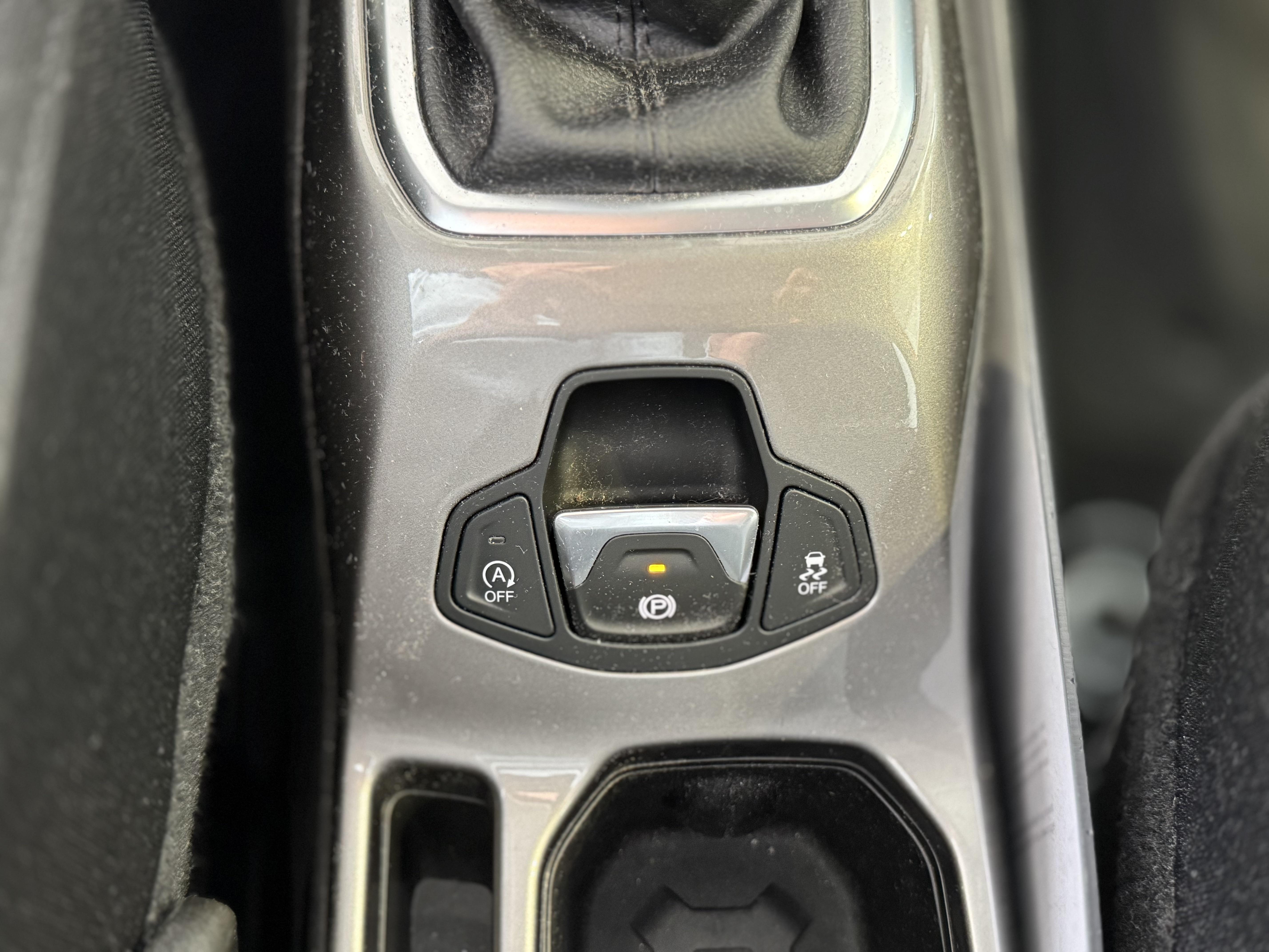 JEEP Renegade 1.0 GSE T3 120 ch BVM6 Longitude - Véhicule Occasion Océane Auto