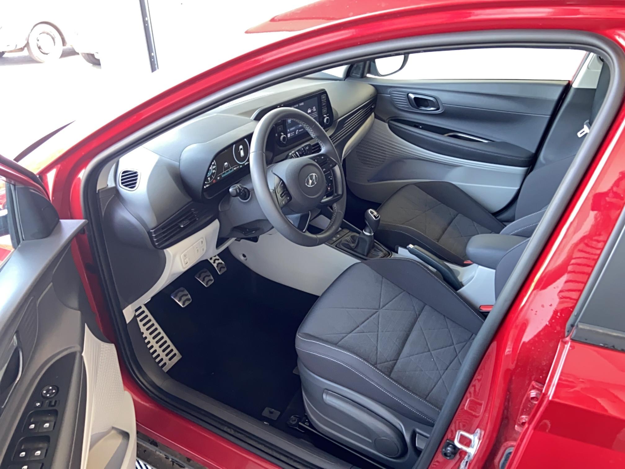 HYUNDAI Bayon 1.0 T-GDi 100 Hybrid 48V Intuitive - Véhicule Occasion - Océane Auto HYUNDAI Bayon 1.0 T-GDi 100 Hybrid 48V Intuitive - Véhicule Occasion Océane Auto