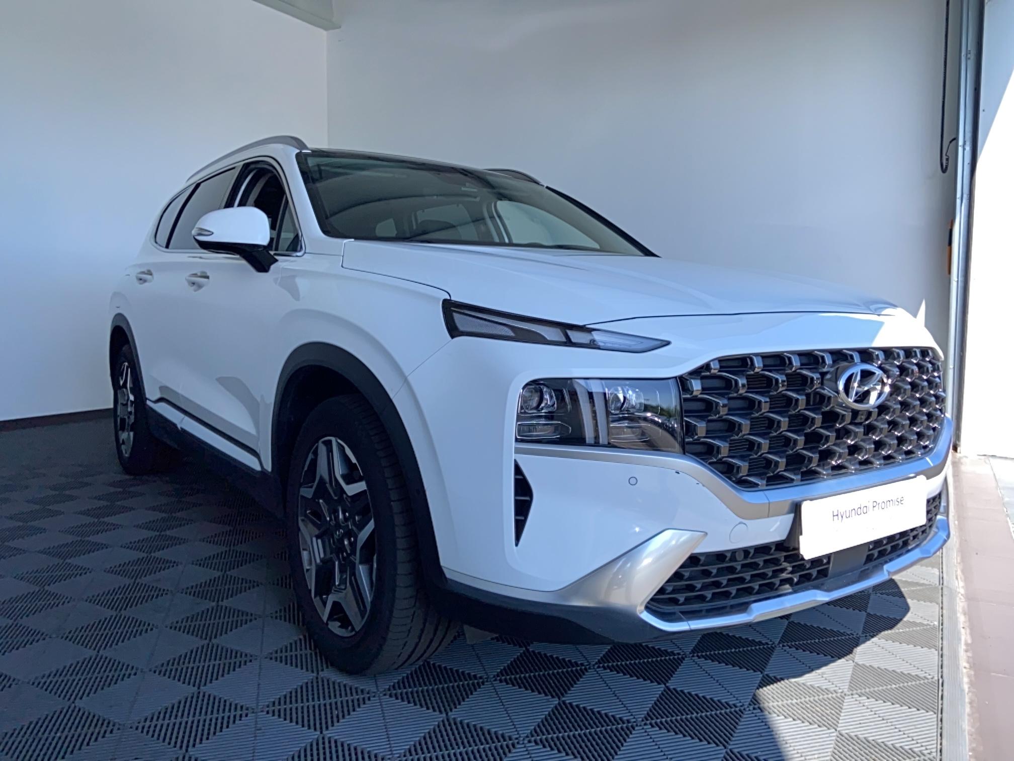 HYUNDAI Santa Fe 1.6 T-GDi Plug-in 265 HTRAC BVA6 Executive - Véhicule Occasion - Océane Auto HYUNDAI Santa Fe 1.6 T-GDi Plug-in 265 HTRAC BVA6 Executive - Véhicule Occasion Océane Auto
