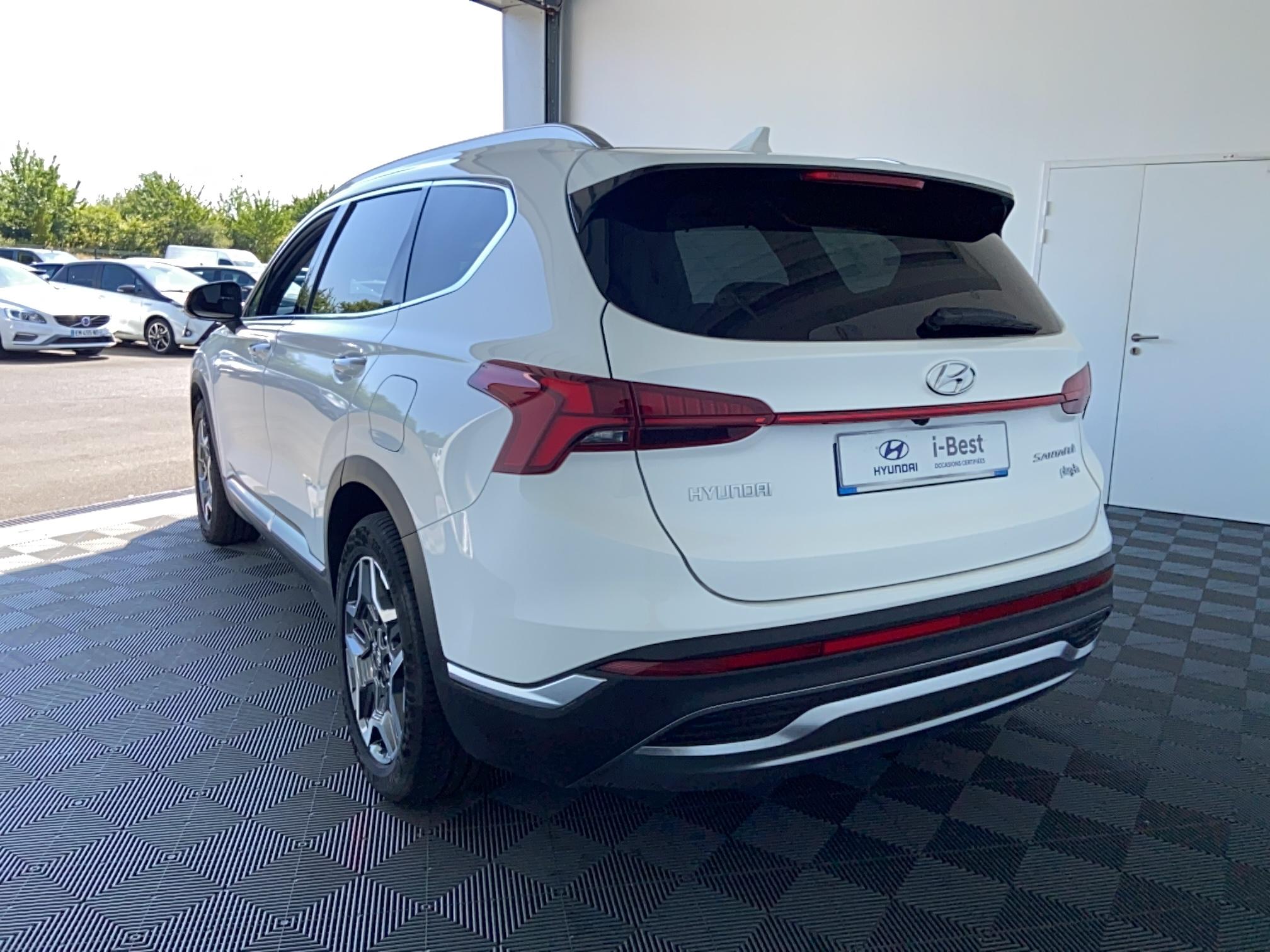 HYUNDAI Santa Fe 1.6 T-GDi Plug-in 265 HTRAC BVA6 Executive - Véhicule Occasion - Océane Auto HYUNDAI Santa Fe 1.6 T-GDi Plug-in 265 HTRAC BVA6 Executive - Véhicule Occasion Océane Auto