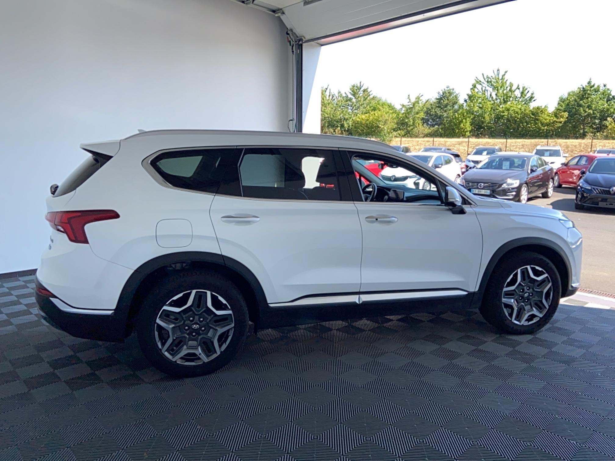 HYUNDAI Santa Fe 1.6 T-GDi Plug-in 265 HTRAC BVA6 Executive - Véhicule Occasion - Océane Auto HYUNDAI Santa Fe 1.6 T-GDi Plug-in 265 HTRAC BVA6 Executive - Véhicule Occasion Océane Auto