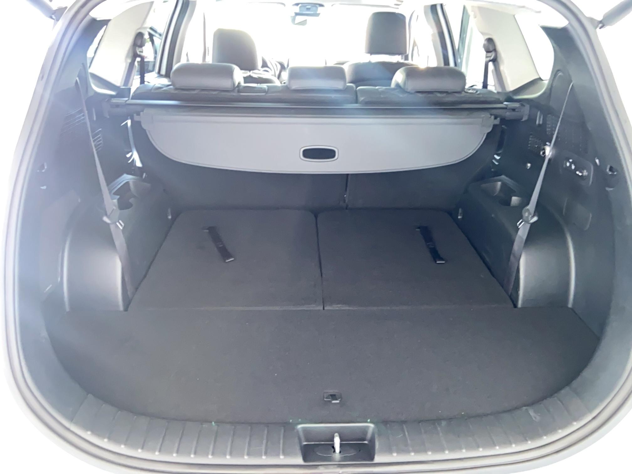 HYUNDAI Santa Fe 1.6 T-GDi Plug-in 265 HTRAC BVA6 Executive - Véhicule Occasion - Océane Auto HYUNDAI Santa Fe 1.6 T-GDi Plug-in 265 HTRAC BVA6 Executive - Véhicule Occasion Océane Auto
