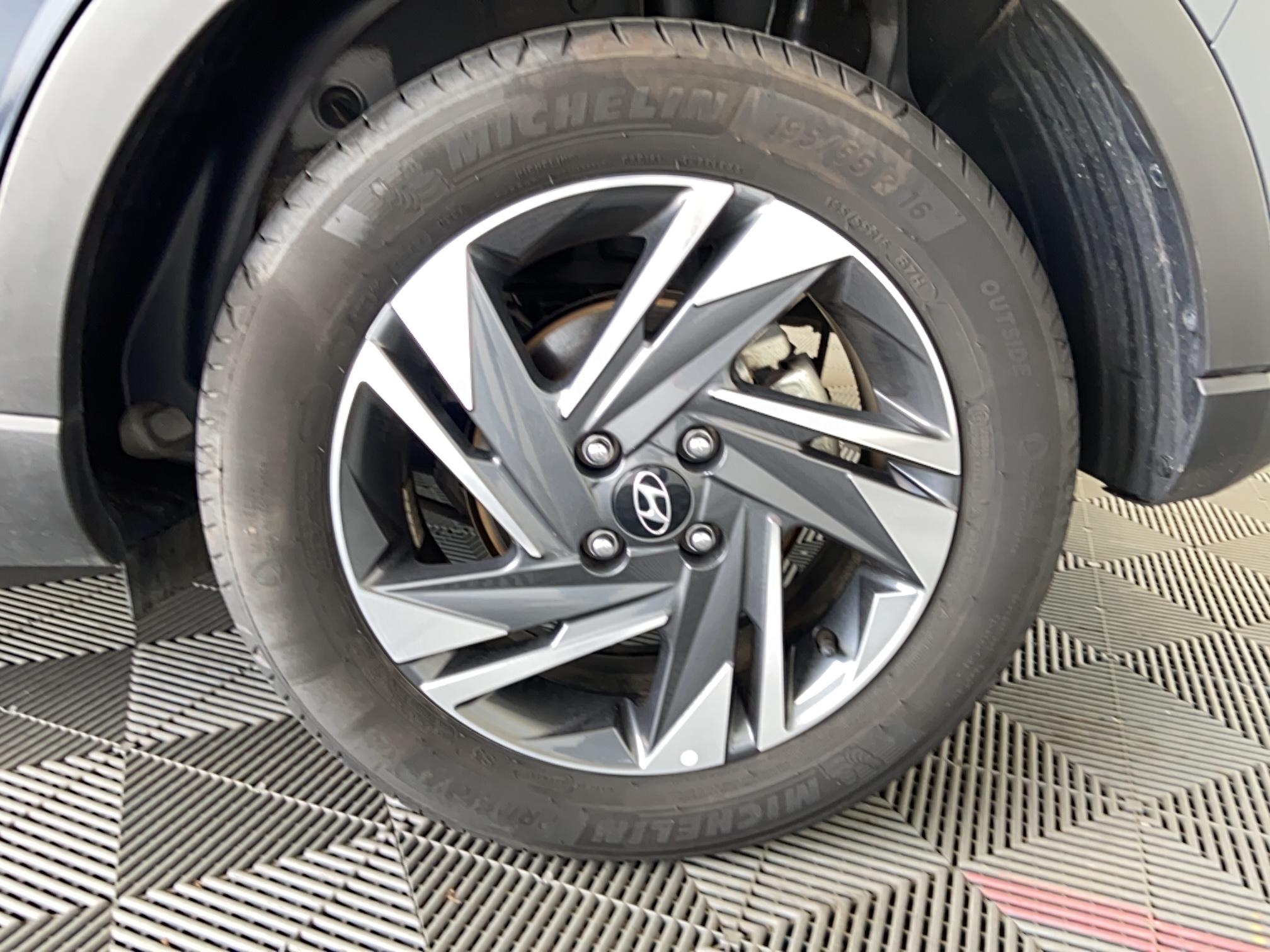 HYUNDAI Bayon 1.0 T-GDi 100 Hybrid 48V Intuitive - Véhicule Occasion Océane Auto