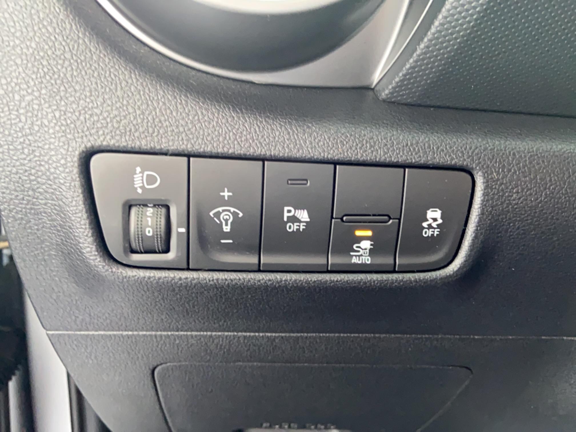 HYUNDAI Kona Electrique 39 kWh - 136 ch Intuitive - Véhicule Occasion - Océane Auto HYUNDAI Kona Electrique 39 kWh - 136 ch Intuitive - Véhicule Occasion Océane Auto