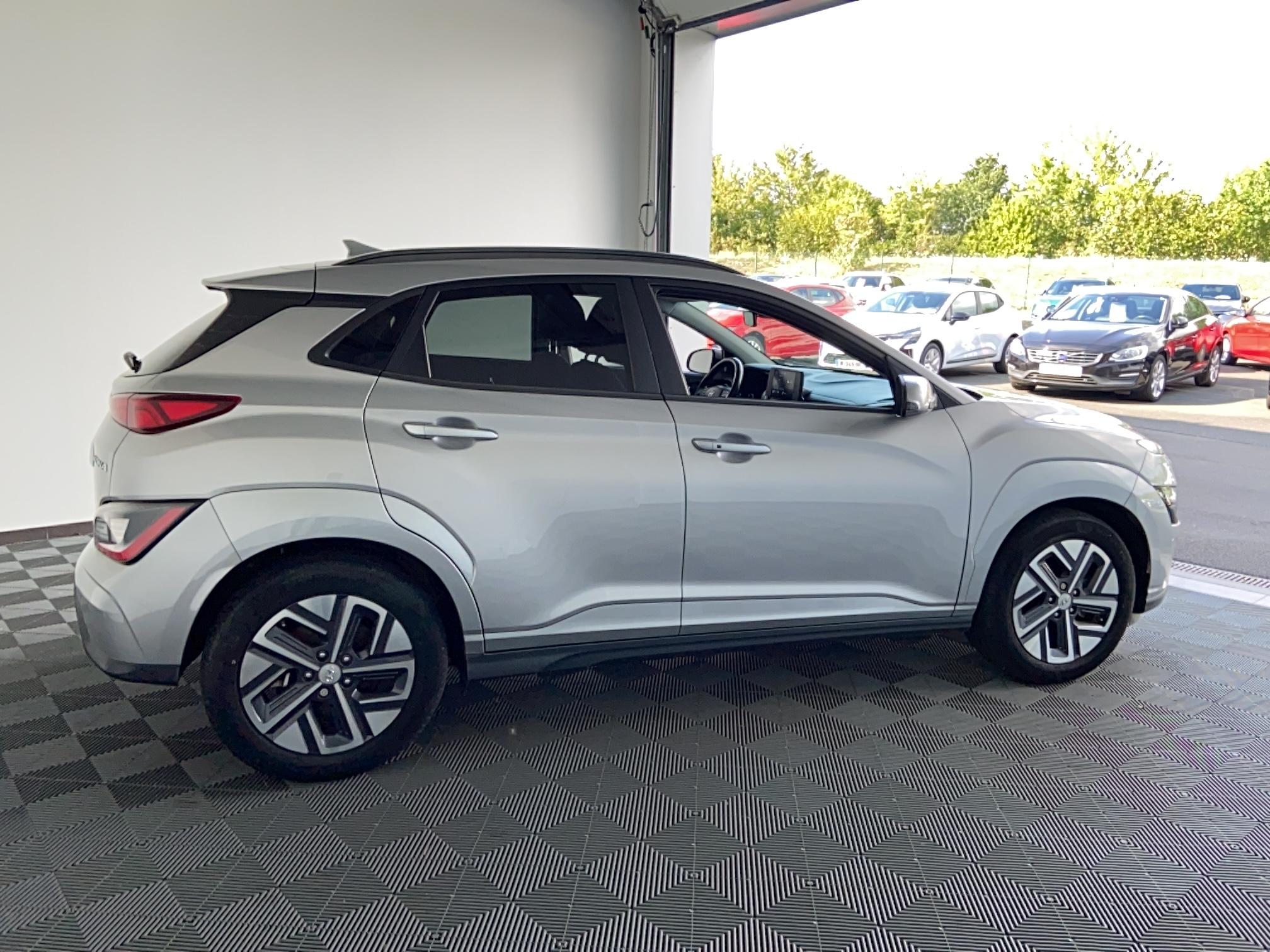 HYUNDAI Kona Electrique 39 kWh - 136 ch Intuitive - Véhicule Occasion - Océane Auto HYUNDAI Kona Electrique 39 kWh - 136 ch Intuitive - Véhicule Occasion Océane Auto