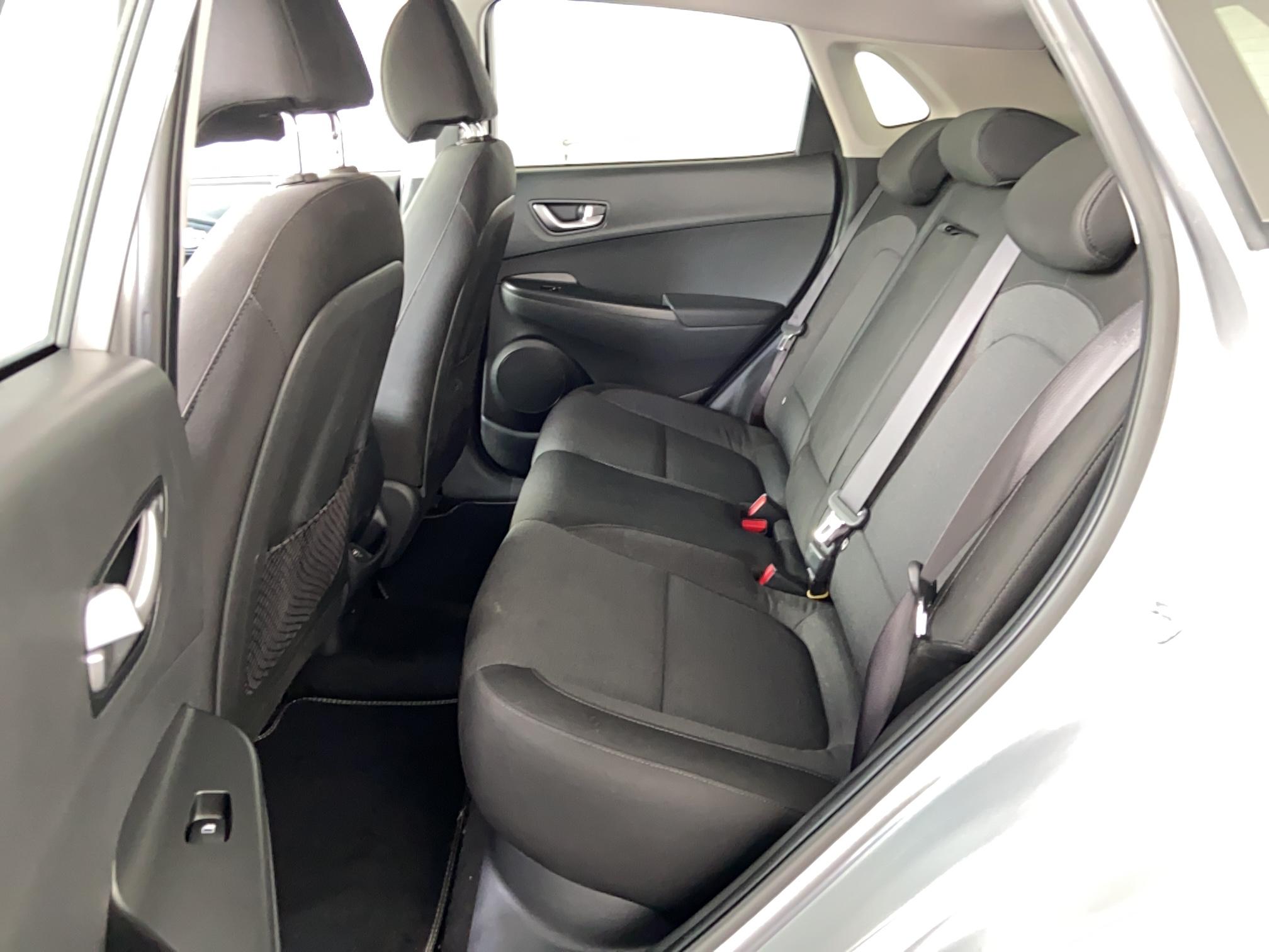 HYUNDAI Kona Electrique 39 kWh - 136 ch Intuitive - Véhicule Occasion - Océane Auto HYUNDAI Kona Electrique 39 kWh - 136 ch Intuitive - Véhicule Occasion Océane Auto