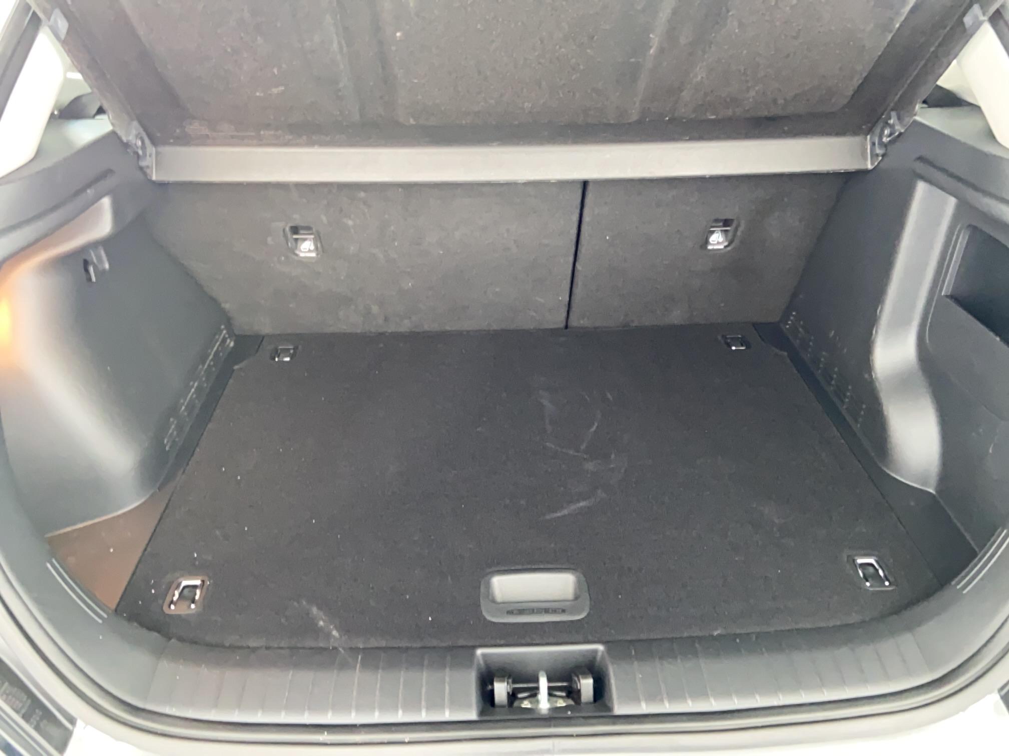 HYUNDAI Kona Electrique 39 kWh - 136 ch Intuitive - Véhicule Occasion - Océane Auto HYUNDAI Kona Electrique 39 kWh - 136 ch Intuitive - Véhicule Occasion Océane Auto