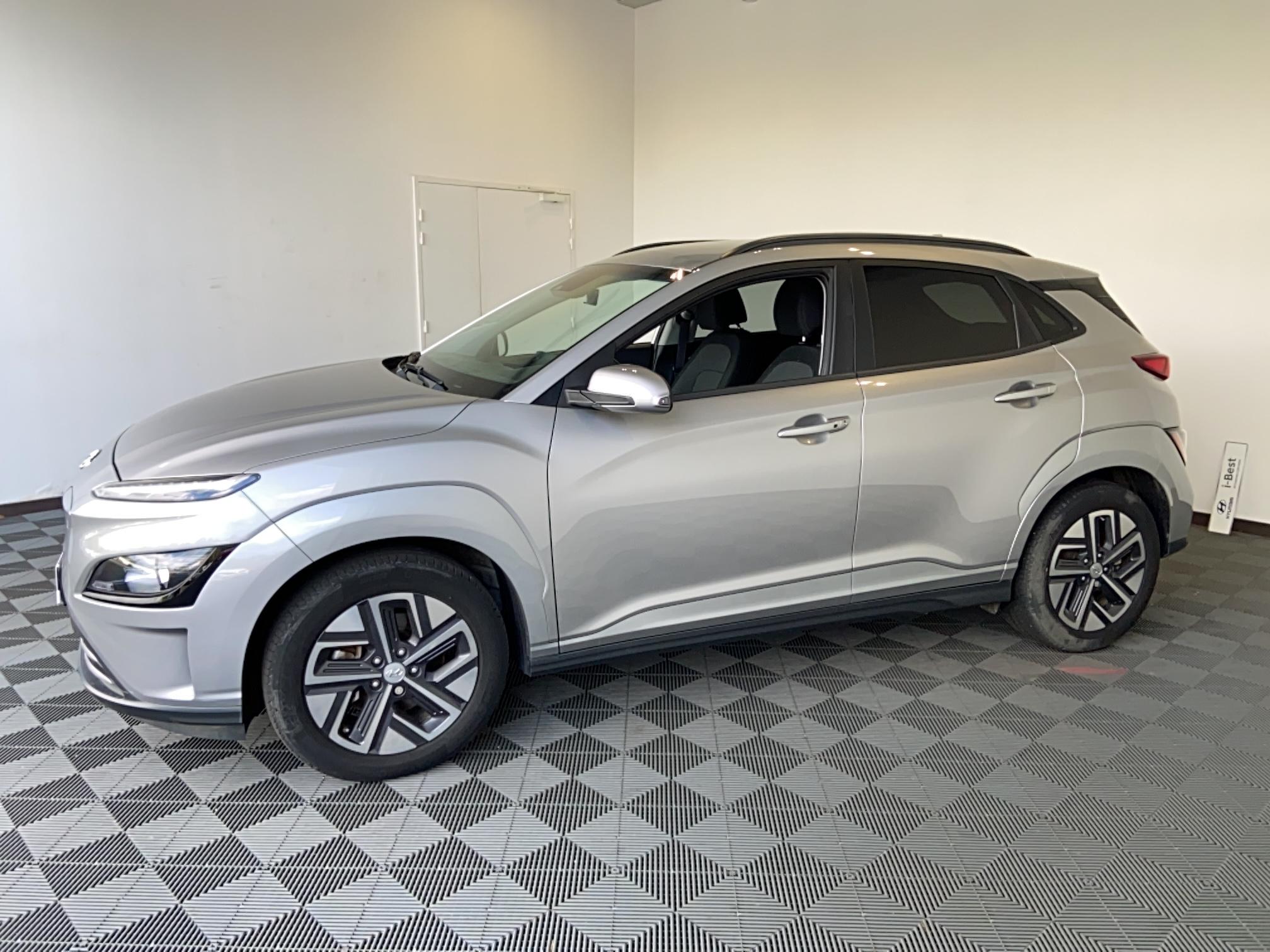 HYUNDAI Kona Electrique 39 kWh - 136 ch Intuitive - Véhicule Occasion - Océane Auto HYUNDAI Kona Electrique 39 kWh - 136 ch Intuitive - Véhicule Occasion Océane Auto