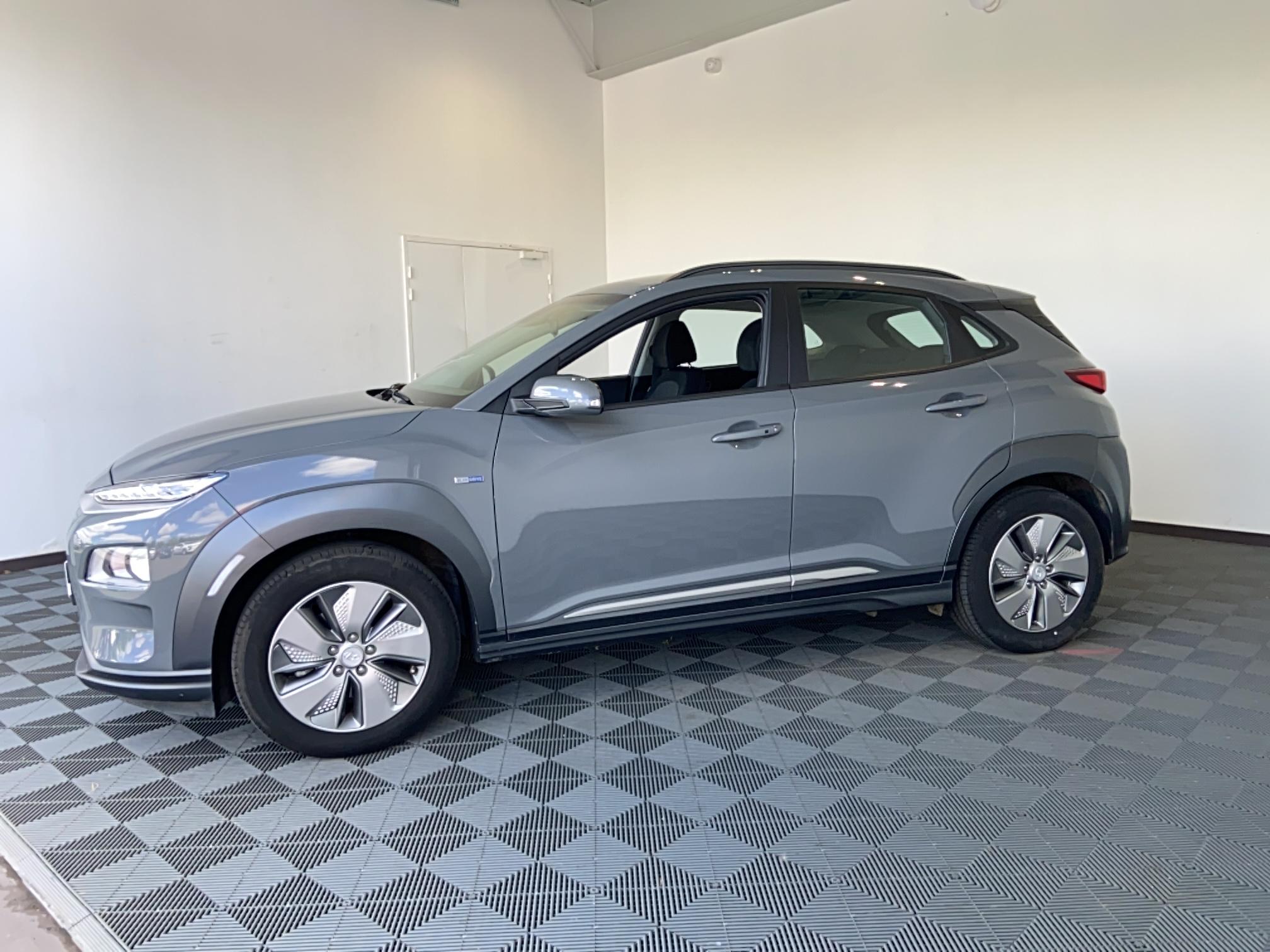 HYUNDAI Kona Electrique 39 kWh - 136 ch Intuitive - Véhicule Occasion - Océane Auto HYUNDAI Kona Electrique 39 kWh - 136 ch Intuitive - Véhicule Occasion Océane Auto