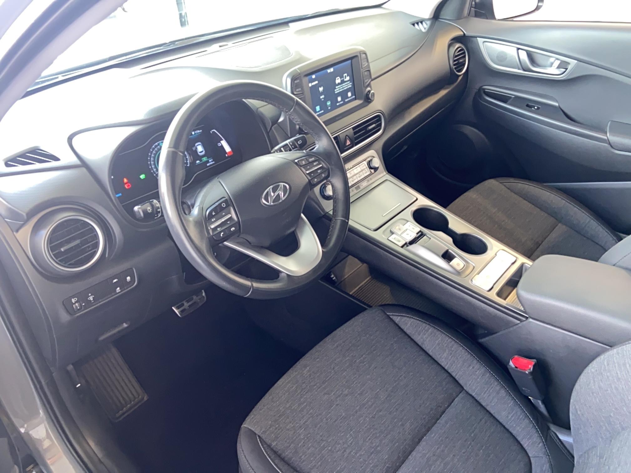 HYUNDAI Kona Electrique 39 kWh - 136 ch Intuitive - Véhicule Occasion - Océane Auto HYUNDAI Kona Electrique 39 kWh - 136 ch Intuitive - Véhicule Occasion Océane Auto