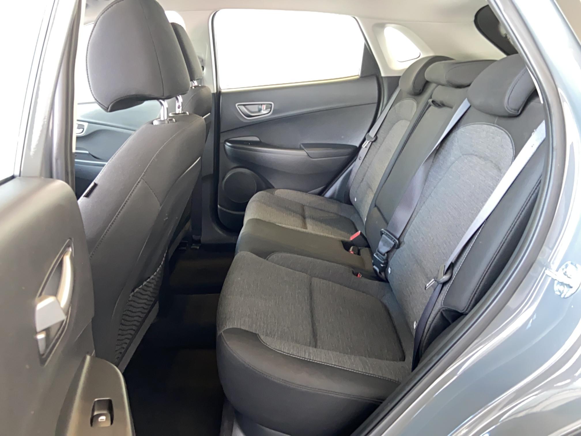 HYUNDAI Kona Electrique 39 kWh - 136 ch Intuitive - Véhicule Occasion - Océane Auto HYUNDAI Kona Electrique 39 kWh - 136 ch Intuitive - Véhicule Occasion Océane Auto