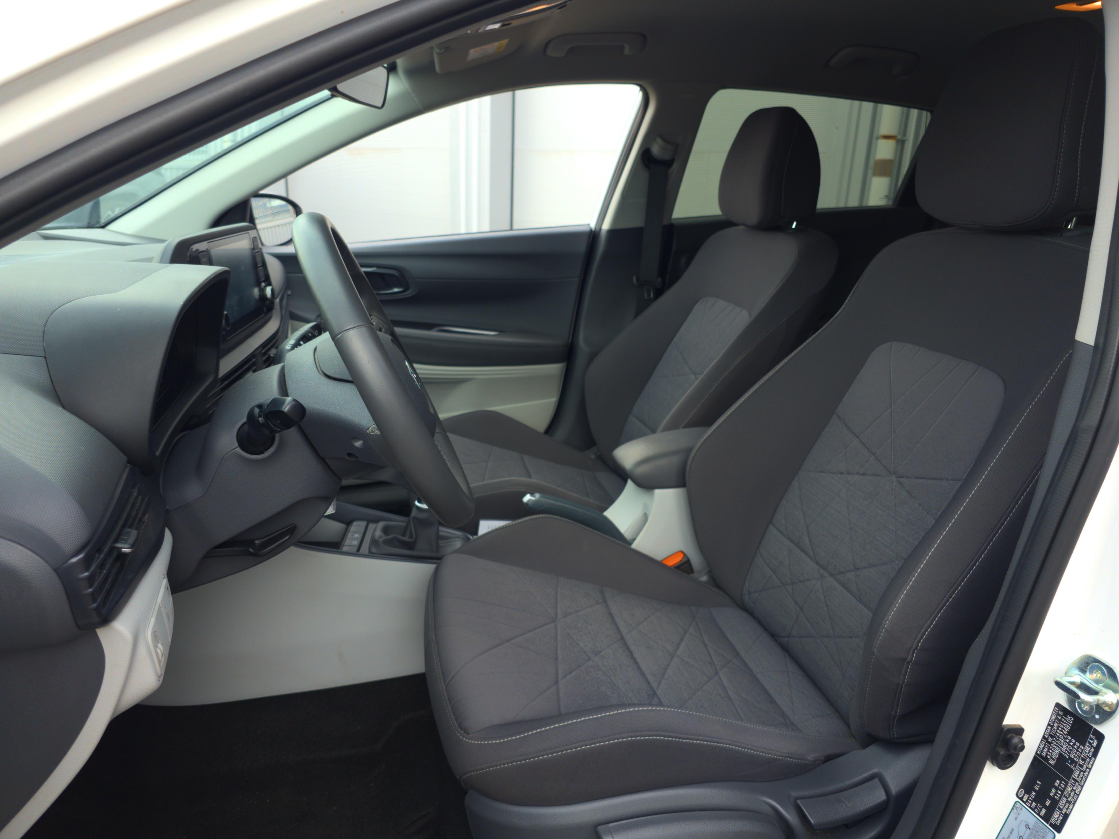 HYUNDAI Bayon 1.0 T-GDi 100 Hybrid 48V Intuitive - Véhicule Occasion - Océane Auto HYUNDAI Bayon 1.0 T-GDi 100 Hybrid 48V Intuitive - Véhicule Occasion Océane Auto