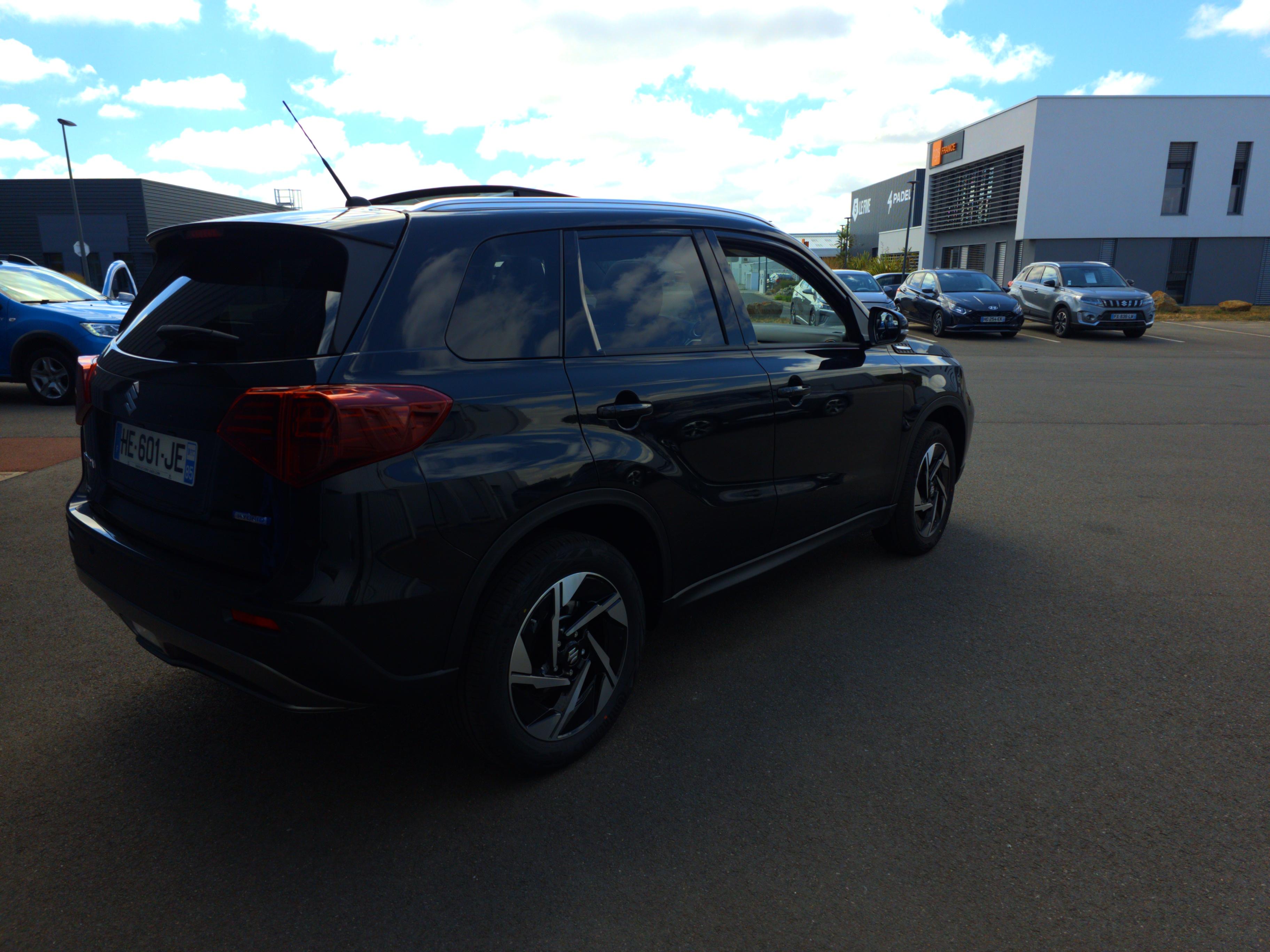 SUZUKI Vitara 1.4 Boosterjet Hybrid Style - Véhicule Occasion - Océane Auto SUZUKI Vitara 1.4 Boosterjet Hybrid Style - Véhicule Occasion Océane Auto