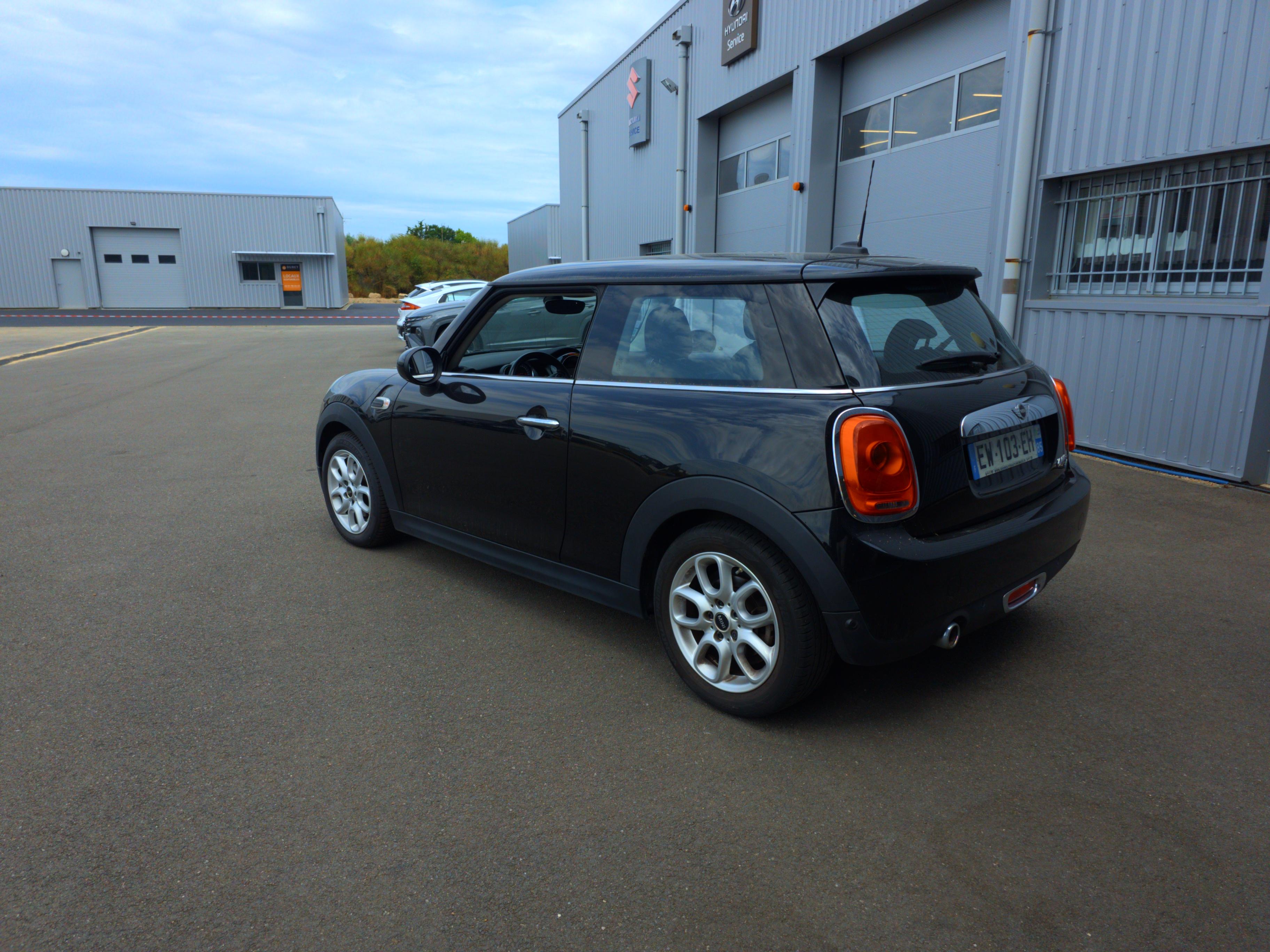 MINI Hatch 3 Portes One D 95 ch Finition Business - Véhicule Occasion - Océane Auto MINI Hatch 3 Portes One D 95 ch Finition Business - Véhicule Occasion Océane Auto