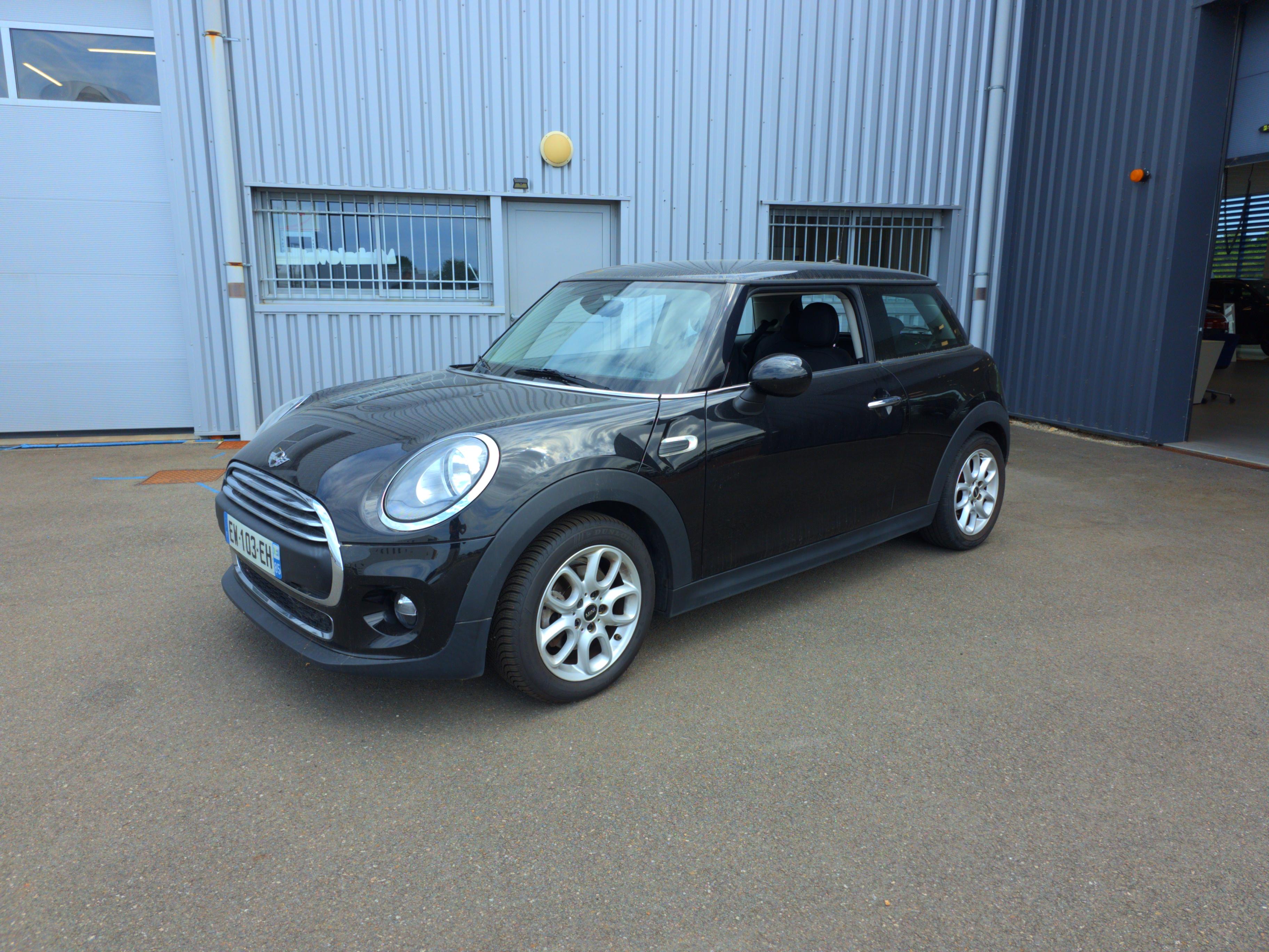 MINI Hatch 3 Portes One D 95 ch Finition Business - Véhicule Occasion - Océane Auto MINI Hatch 3 Portes One D 95 ch Finition Business - Véhicule Occasion Océane Auto