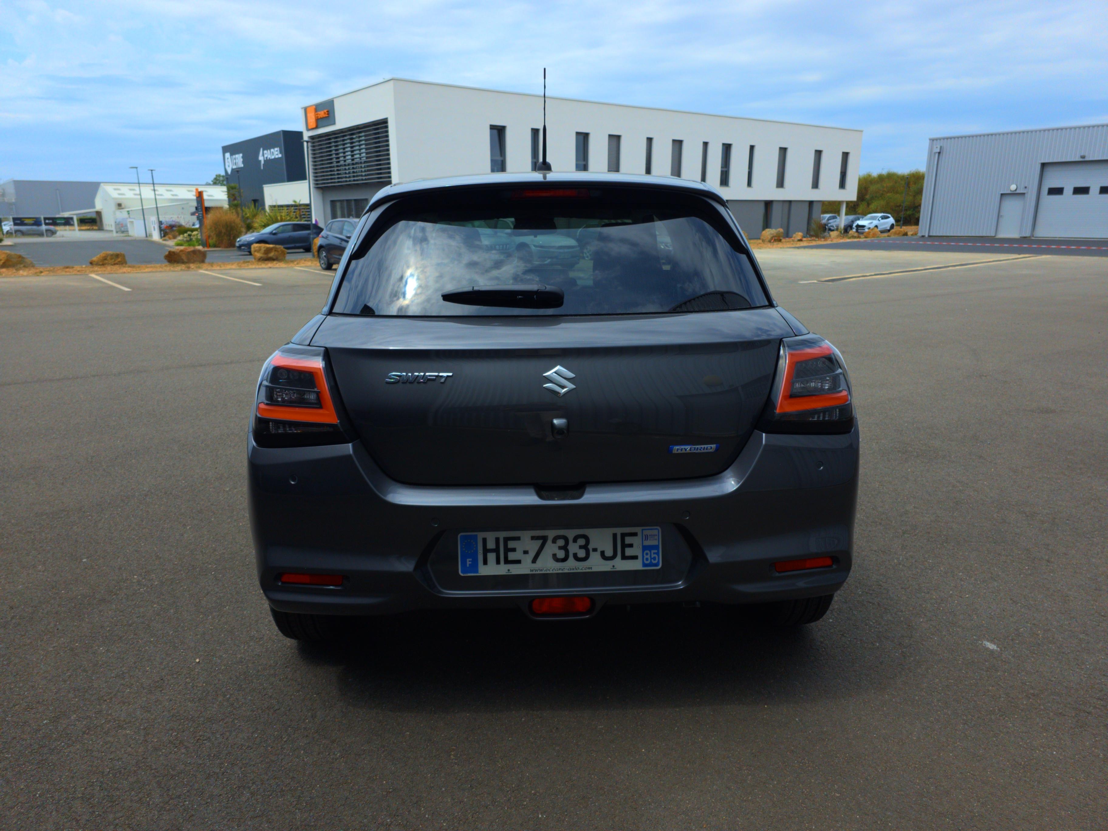 SUZUKI Swift 1.2 Dualjet Hybrid Auto Pack - Véhicule Occasion - Océane Auto SUZUKI Swift 1.2 Dualjet Hybrid Auto Pack - Véhicule Occasion Océane Auto