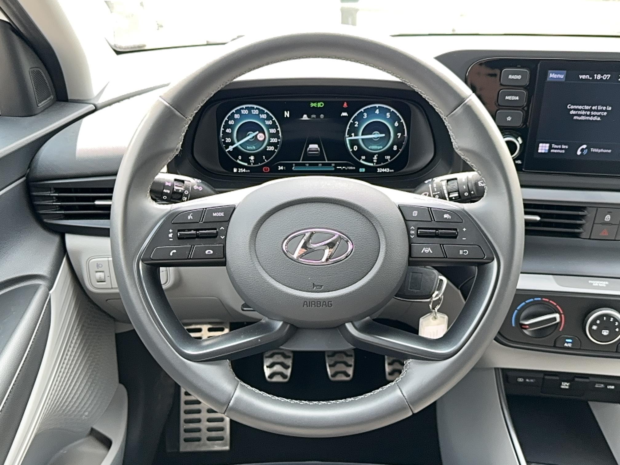 HYUNDAI Bayon 1.0 T-GDi 100 Hybrid 48V Intuitive - Véhicule Occasion - Océane Auto HYUNDAI Bayon 1.0 T-GDi 100 Hybrid 48V Intuitive - Véhicule Occasion Océane Auto