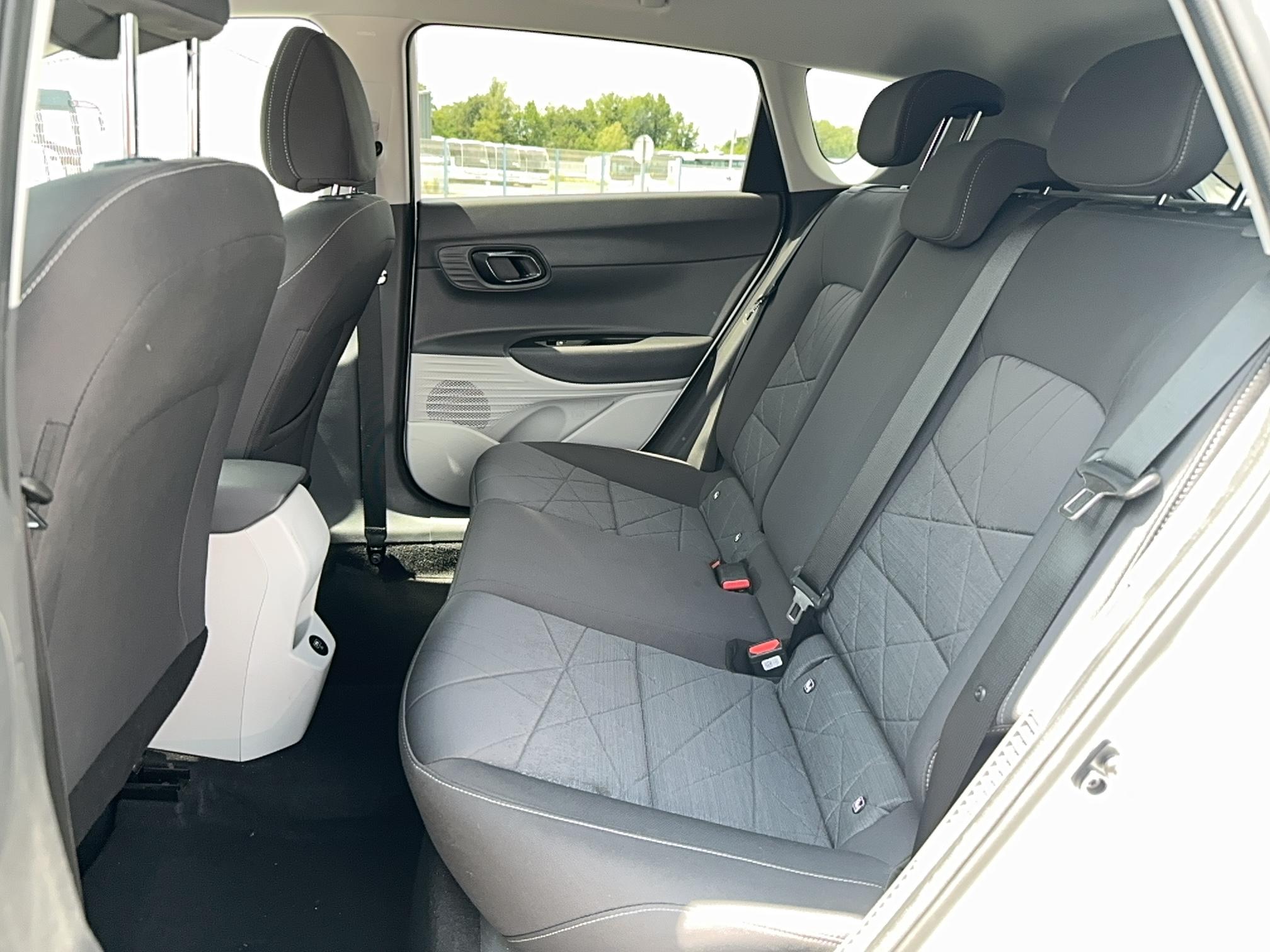 HYUNDAI Bayon 1.0 T-GDi 100 Hybrid 48V Intuitive - Véhicule Occasion - Océane Auto HYUNDAI Bayon 1.0 T-GDi 100 Hybrid 48V Intuitive - Véhicule Occasion Océane Auto