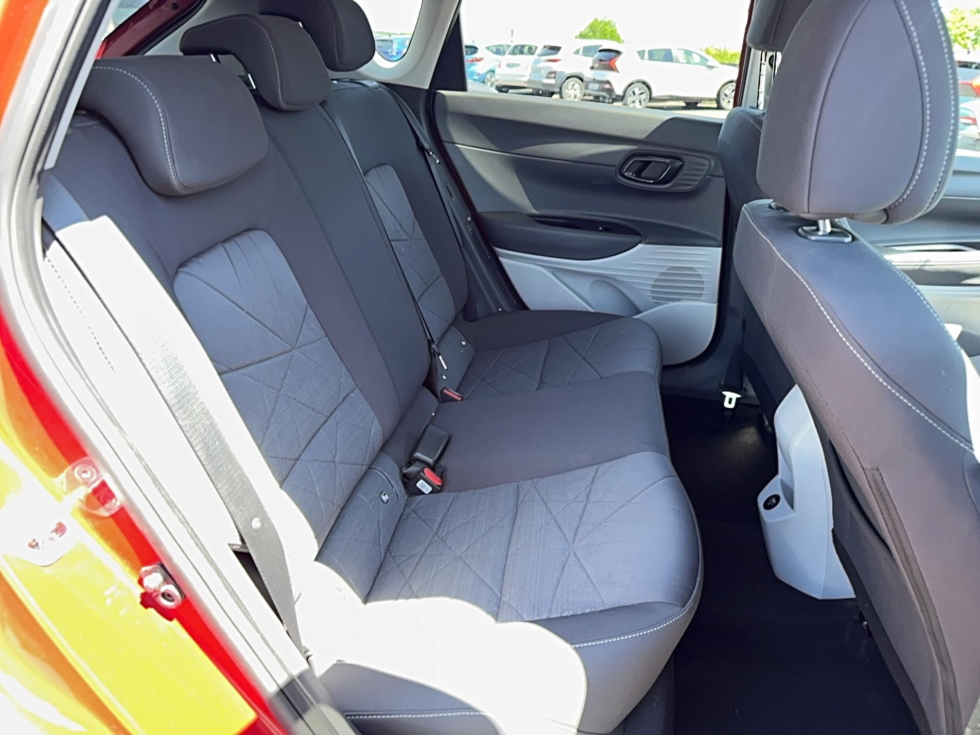 HYUNDAI Bayon 1.0 T-GDi 100 Hybrid 48V Intuitive - Véhicule Occasion - Océane Auto HYUNDAI Bayon 1.0 T-GDi 100 Hybrid 48V Intuitive - Véhicule Occasion Océane Auto