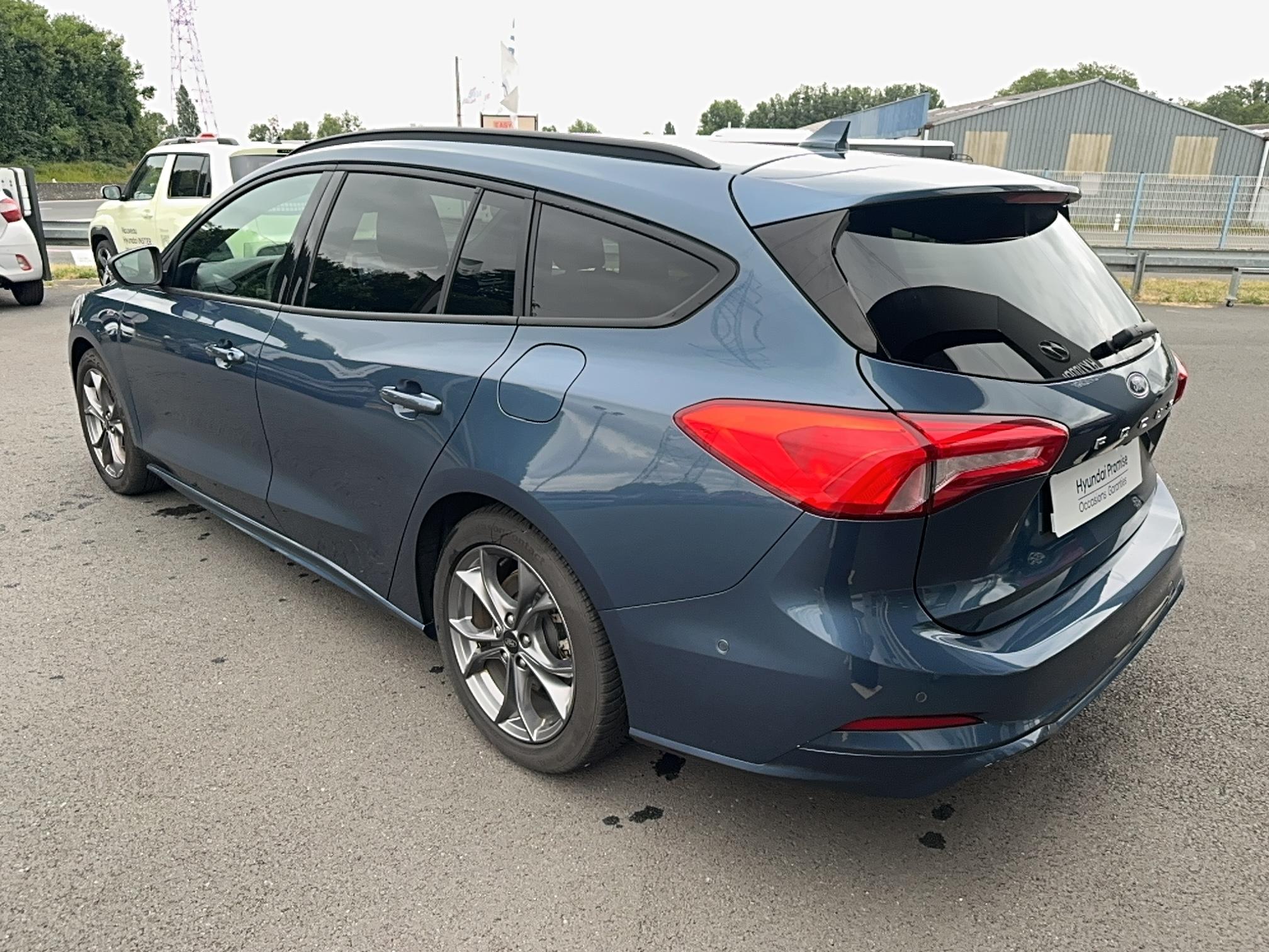 FORD Focus SW 1.0 EcoBoost 125 S&S mHEV ST Line - Véhicule Occasion - Océane Auto FORD Focus SW 1.0 EcoBoost 125 S&S mHEV ST Line - Véhicule Occasion Océane Auto