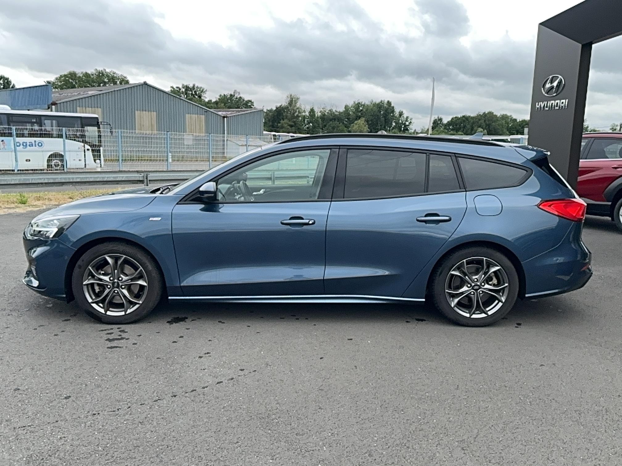 FORD Focus SW 1.0 EcoBoost 125 S&S mHEV ST Line - Véhicule Occasion - Océane Auto FORD Focus SW 1.0 EcoBoost 125 S&S mHEV ST Line - Véhicule Occasion Océane Auto
