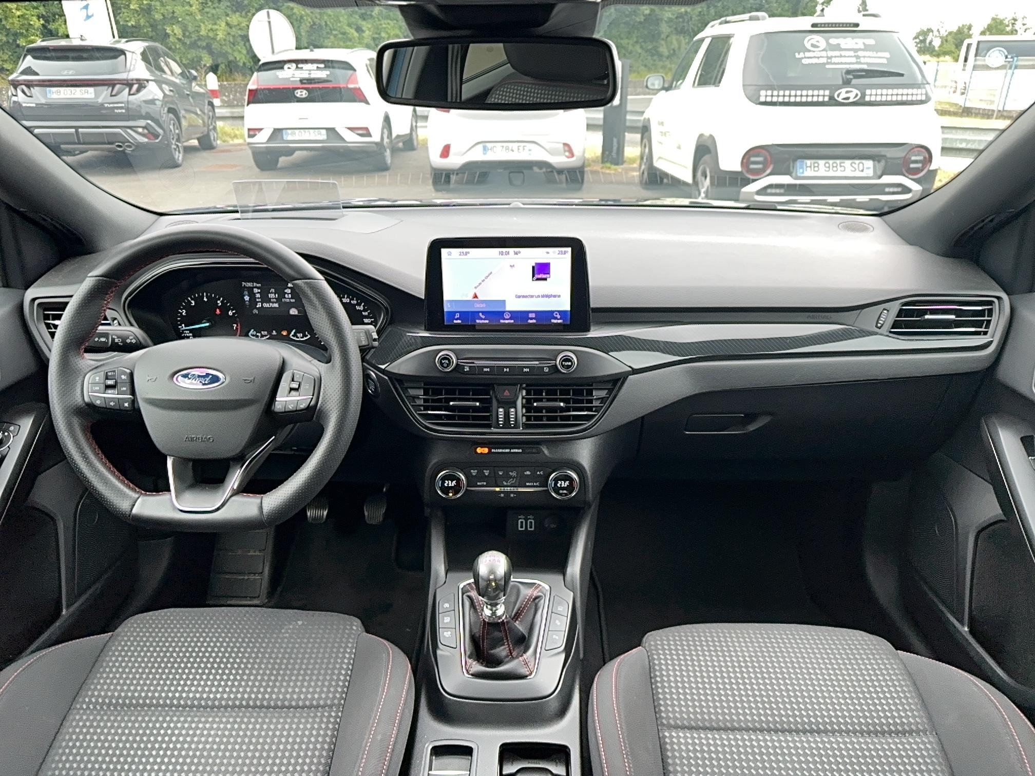 FORD Focus SW 1.0 EcoBoost 125 S&S mHEV ST Line - Véhicule Occasion - Océane Auto FORD Focus SW 1.0 EcoBoost 125 S&S mHEV ST Line - Véhicule Occasion Océane Auto