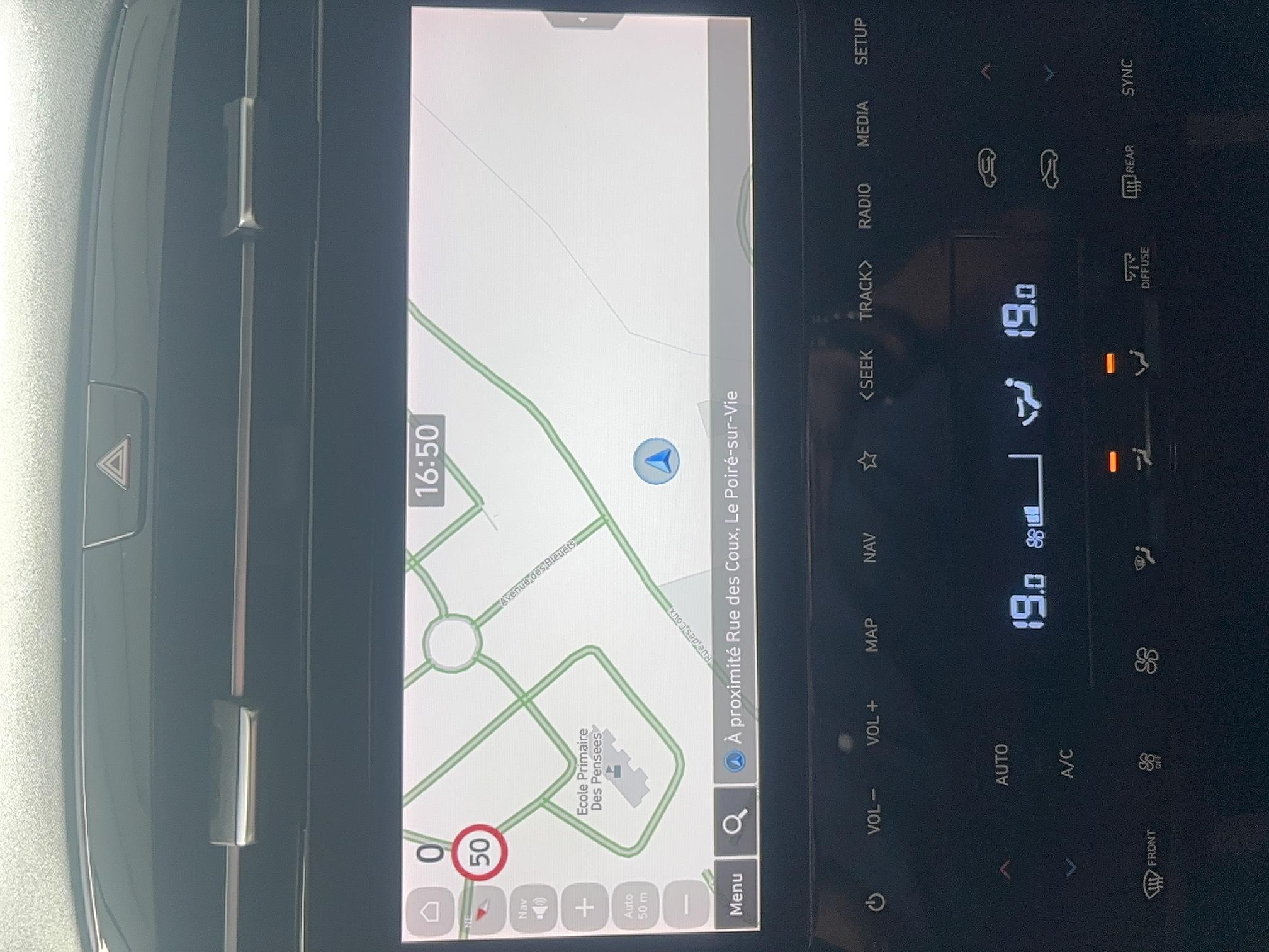 HYUNDAI Tucson 1.6 T-GDI 150 Hybrid 48V iBVM Creative - Véhicule Occasion - Océane Auto HYUNDAI Tucson 1.6 T-GDI 150 Hybrid 48V iBVM Creative - Véhicule Occasion Océane Auto