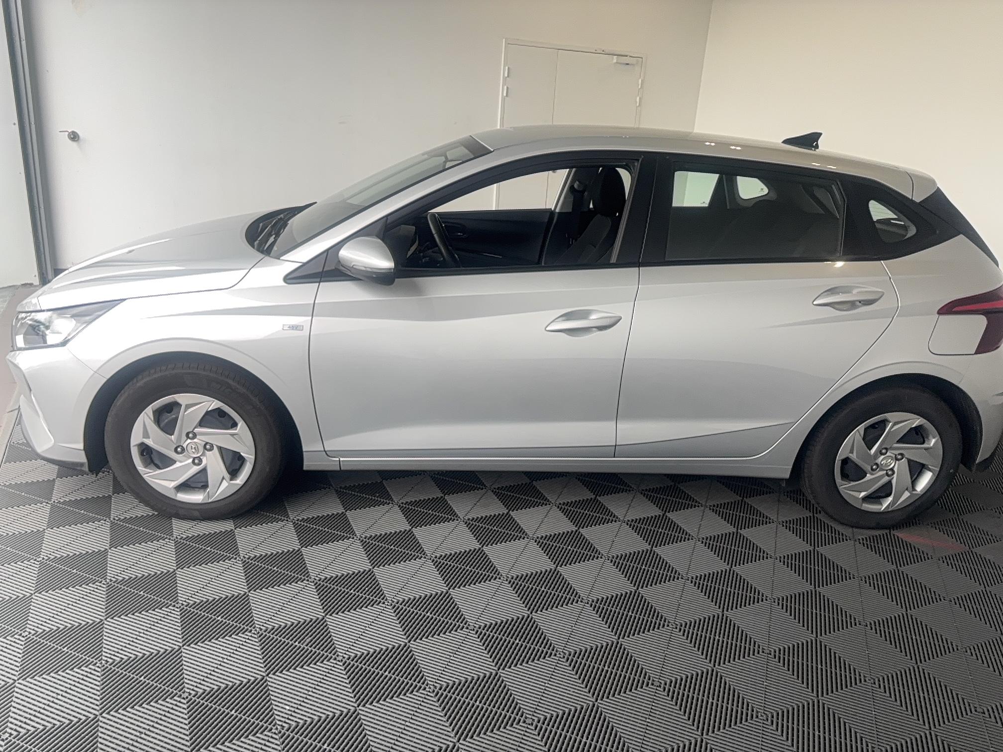 HYUNDAI i20 1.0 T-GDi 100 Hybrid 48V Business - Véhicule Occasion - Océane Auto HYUNDAI i20 1.0 T-GDi 100 Hybrid 48V Business - Véhicule Occasion Océane Auto