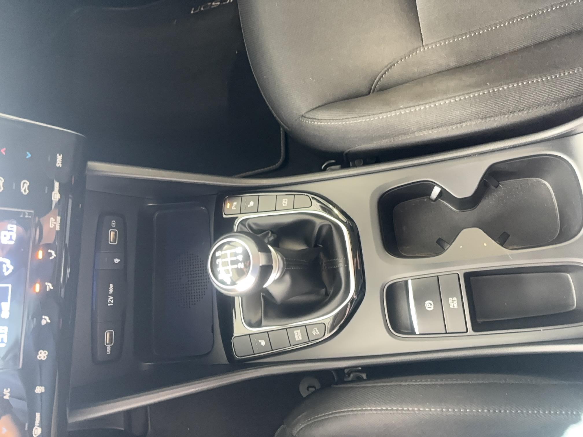 HYUNDAI Tucson 1.6 T-GDI 150 Hybrid 48V iBVM Creative - Véhicule Occasion - Océane Auto HYUNDAI Tucson 1.6 T-GDI 150 Hybrid 48V iBVM Creative - Véhicule Occasion Océane Auto