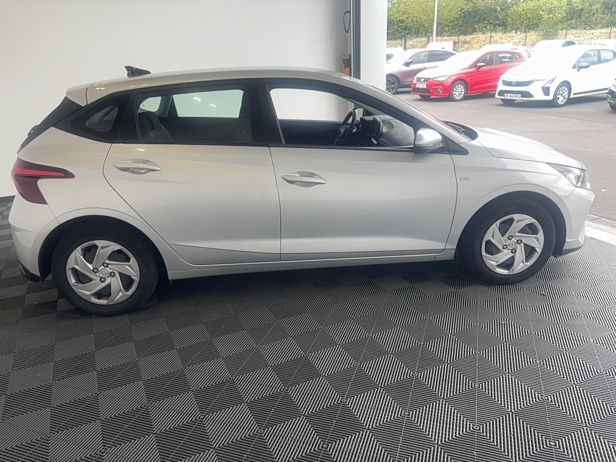 HYUNDAI i20 1.0 T-GDi 100 Hybrid 48V Business - Véhicule Occasion - Océane Auto HYUNDAI i20 1.0 T-GDi 100 Hybrid 48V Business - Véhicule Occasion Océane Auto