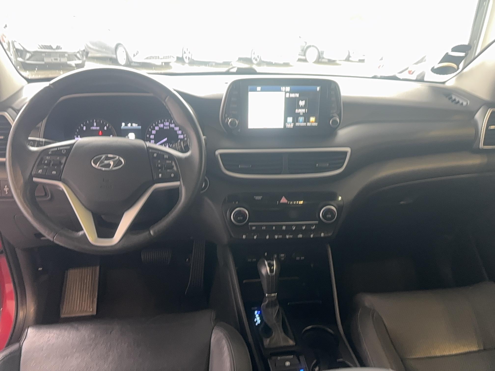 HYUNDAI Tucson 1.6 CRDi 136 hybrid 48V DCT-7 Executive - Véhicule Occasion - Océane Auto HYUNDAI Tucson 1.6 CRDi 136 hybrid 48V DCT-7 Executive - Véhicule Occasion Océane Auto