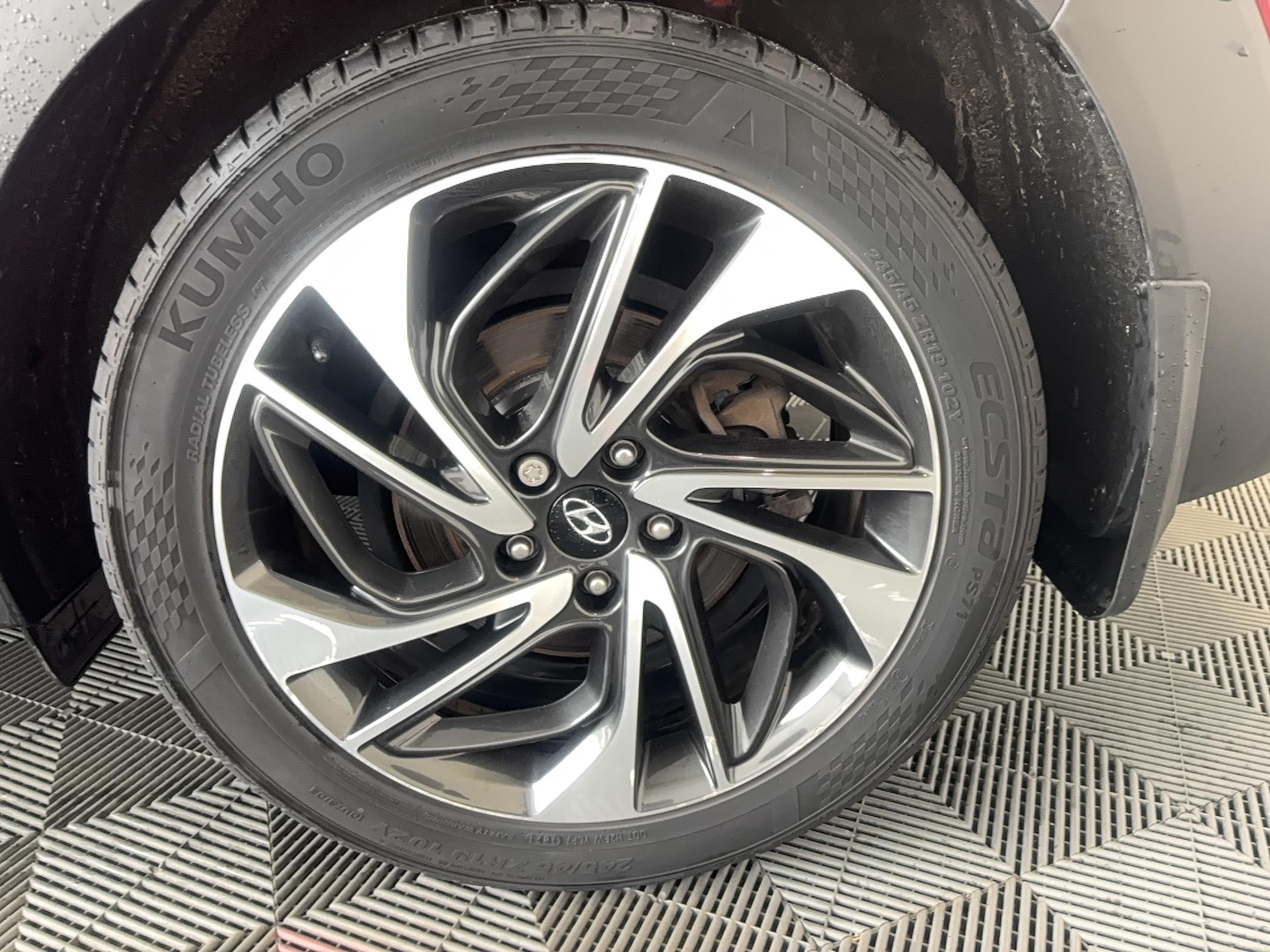 HYUNDAI Tucson 1.6 CRDi 136 hybrid 48V DCT-7 Executive - Véhicule Occasion - Océane Auto HYUNDAI Tucson 1.6 CRDi 136 hybrid 48V DCT-7 Executive - Véhicule Occasion Océane Auto