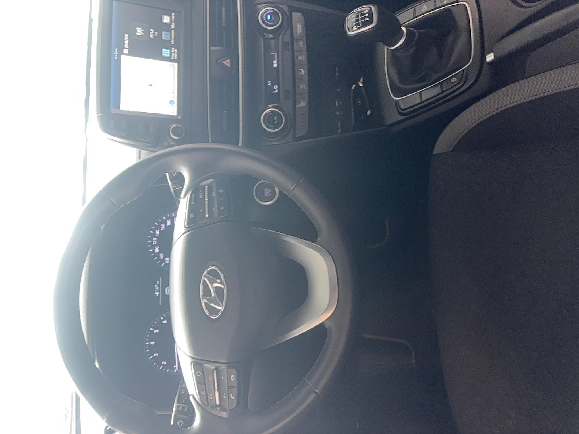HYUNDAI Kona 1.0 T-GDi 120 Edition #1 - Véhicule Occasion - Océane Auto HYUNDAI Kona 1.0 T-GDi 120 Edition #1 - Véhicule Occasion Océane Auto