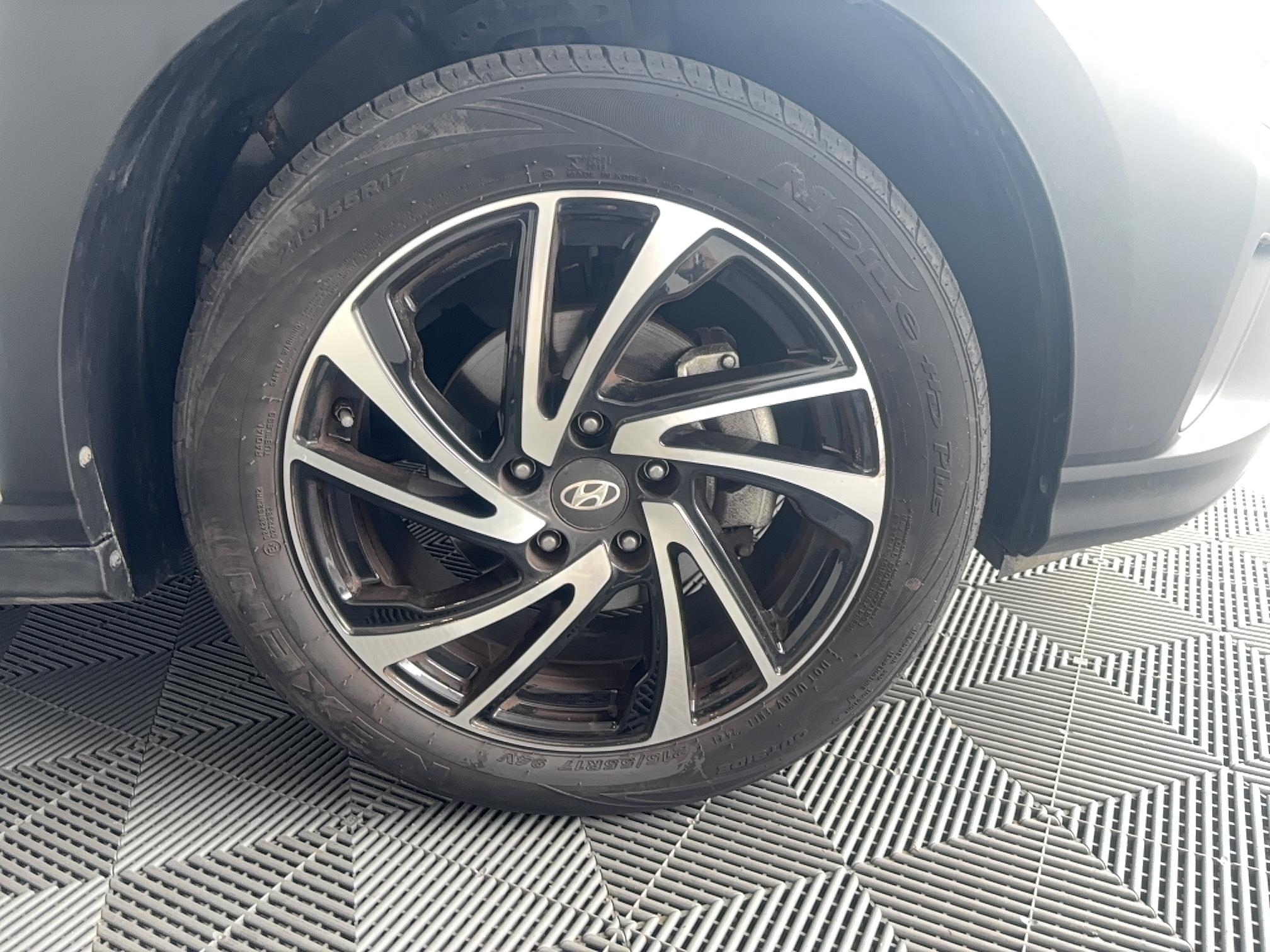 HYUNDAI Kona 1.0 T-GDi 120 Hybrid 48V Business - Véhicule Occasion - Océane Auto HYUNDAI Kona 1.0 T-GDi 120 Hybrid 48V Business - Véhicule Occasion Océane Auto