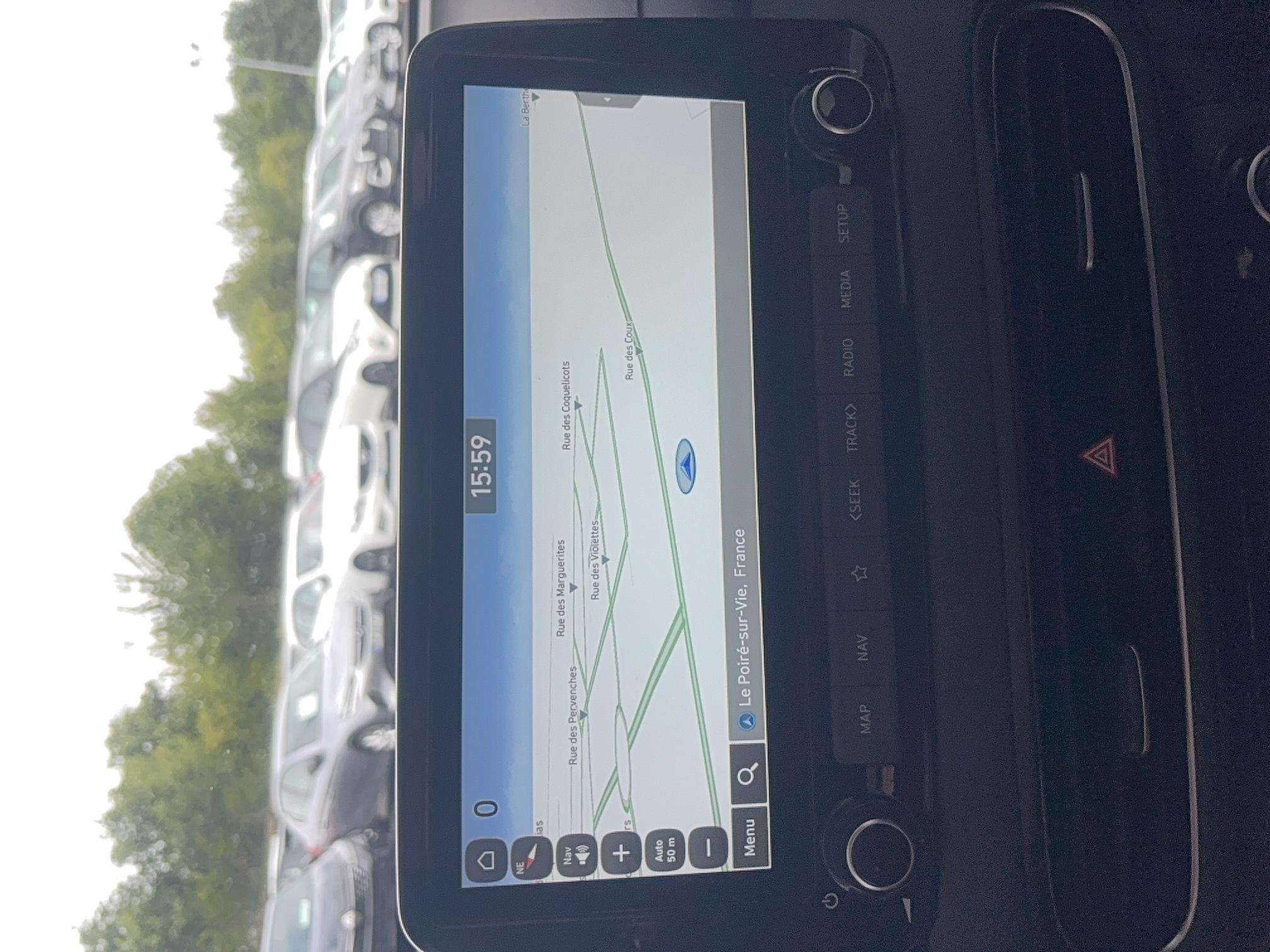 HYUNDAI Kona 1.0 T-GDi 120 Hybrid 48V Business - Véhicule Occasion - Océane Auto HYUNDAI Kona 1.0 T-GDi 120 Hybrid 48V Business - Véhicule Occasion Océane Auto