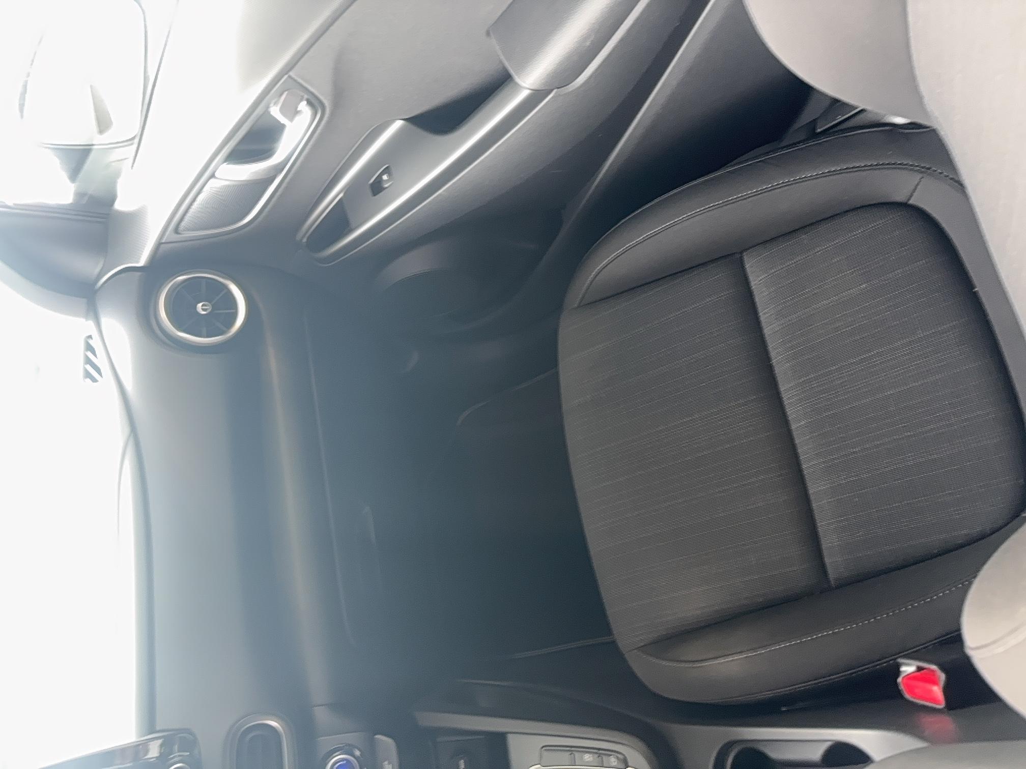 HYUNDAI Kona 1.0 T-GDi 120 Hybrid 48V Business - Véhicule Occasion - Océane Auto HYUNDAI Kona 1.0 T-GDi 120 Hybrid 48V Business - Véhicule Occasion Océane Auto