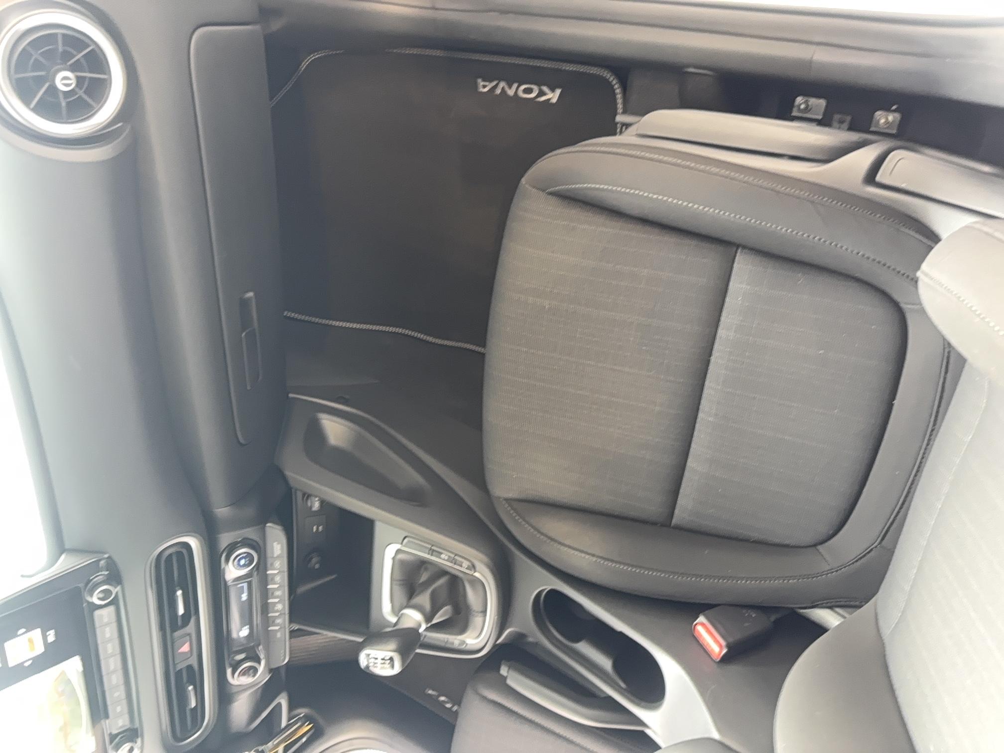 HYUNDAI Kona 1.0 T-GDi 120 Hybrid 48V Business - Véhicule Occasion - Océane Auto HYUNDAI Kona 1.0 T-GDi 120 Hybrid 48V Business - Véhicule Occasion Océane Auto