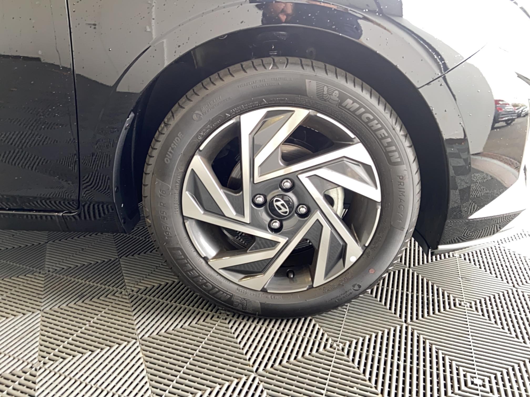 HYUNDAI i20 1.2 79 Intuitive - Véhicule Occasion Océane Auto