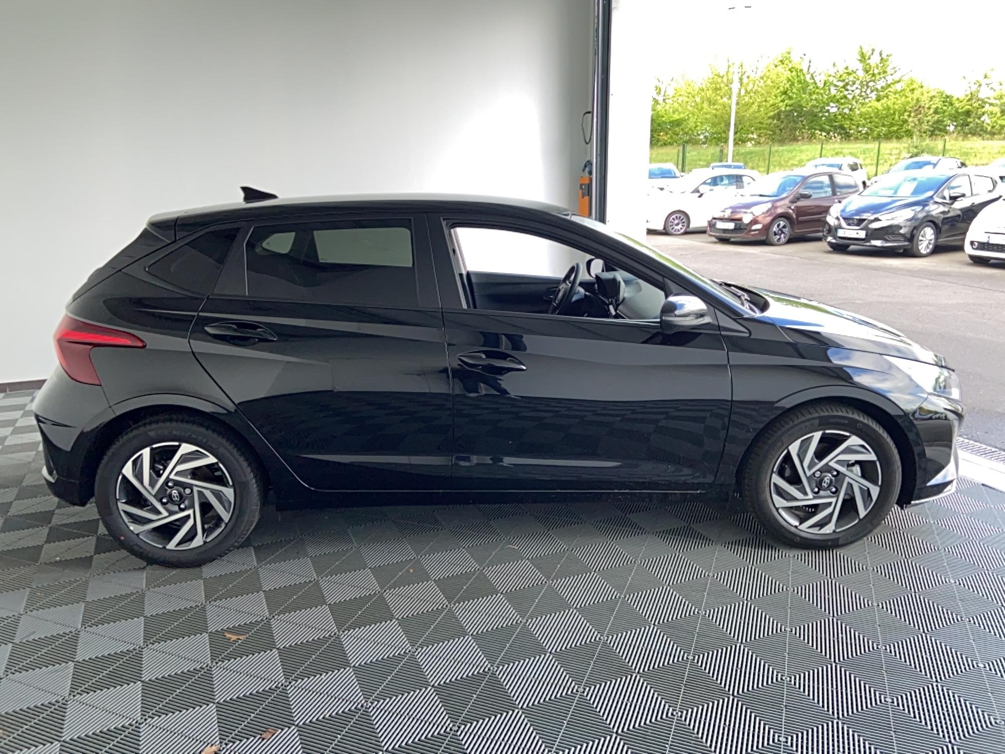 HYUNDAI i20 1.0 T-GDi 100 DCT-7 Intuitive - Véhicule Occasion - Océane Auto HYUNDAI i20 1.0 T-GDi 100 DCT-7 Intuitive - Véhicule Occasion Océane Auto