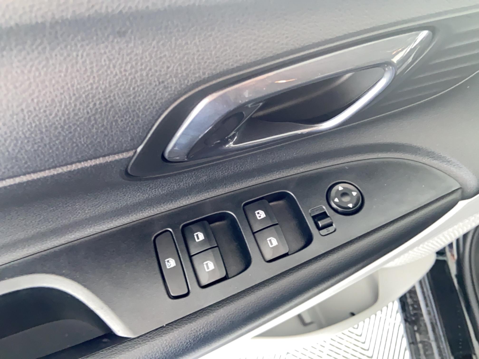 HYUNDAI i20 1.0 T-GDi 100 DCT-7 Intuitive - Véhicule Occasion - Océane Auto HYUNDAI i20 1.0 T-GDi 100 DCT-7 Intuitive - Véhicule Occasion Océane Auto