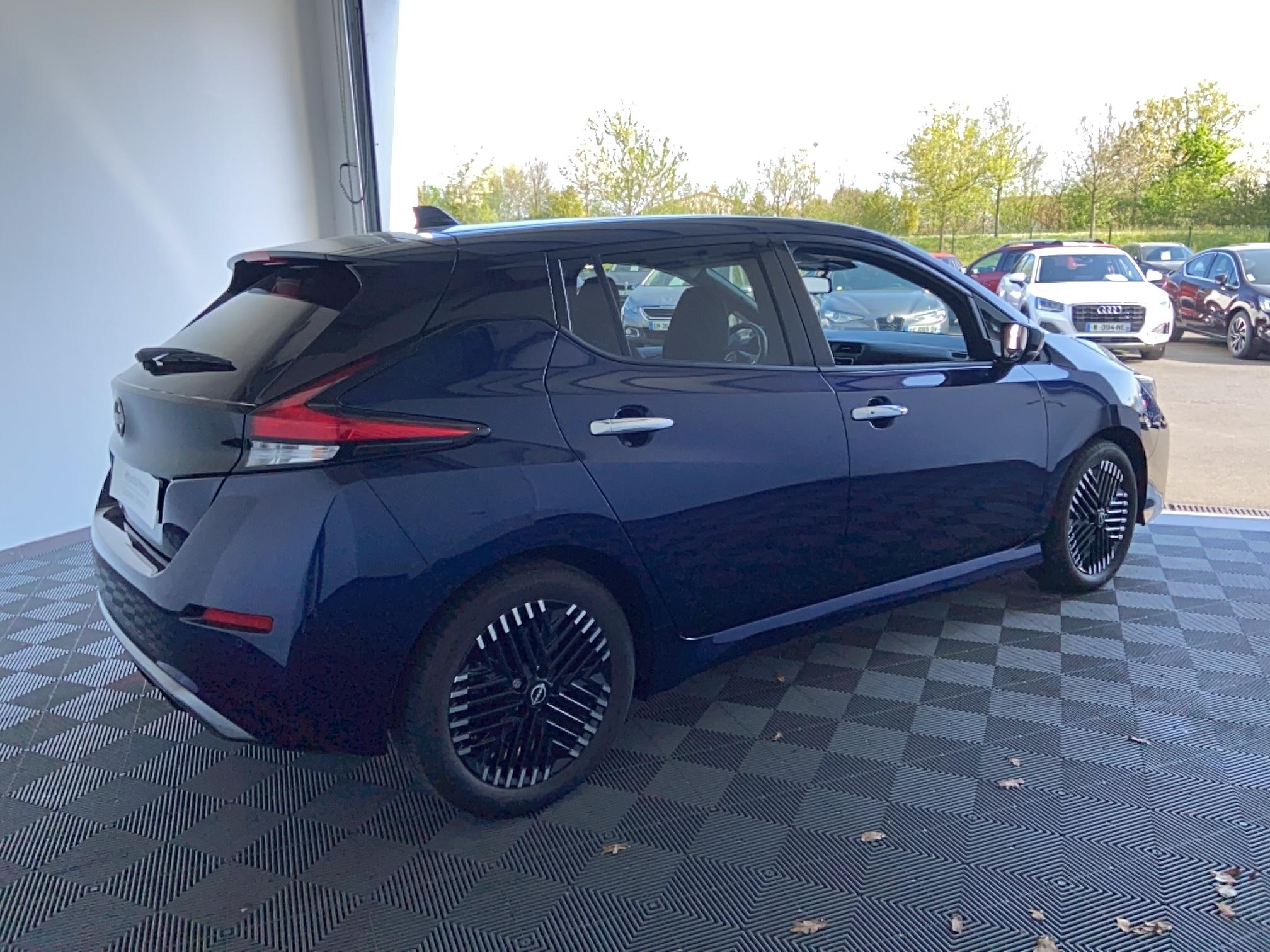 NISSAN Leaf Electrique 40kWh N-Connecta - Véhicule Occasion Océane Auto