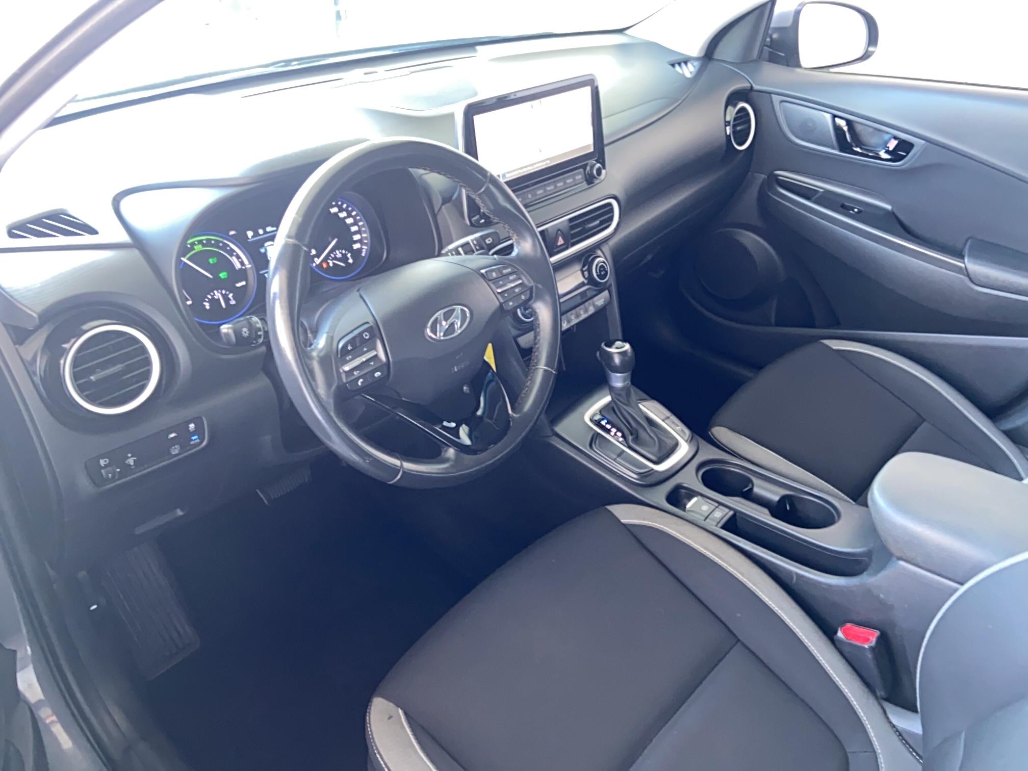 HYUNDAI Kona 1.6 GDi Hybrid Business - Véhicule Occasion - Océane Auto HYUNDAI Kona 1.6 GDi Hybrid Business - Véhicule Occasion Océane Auto