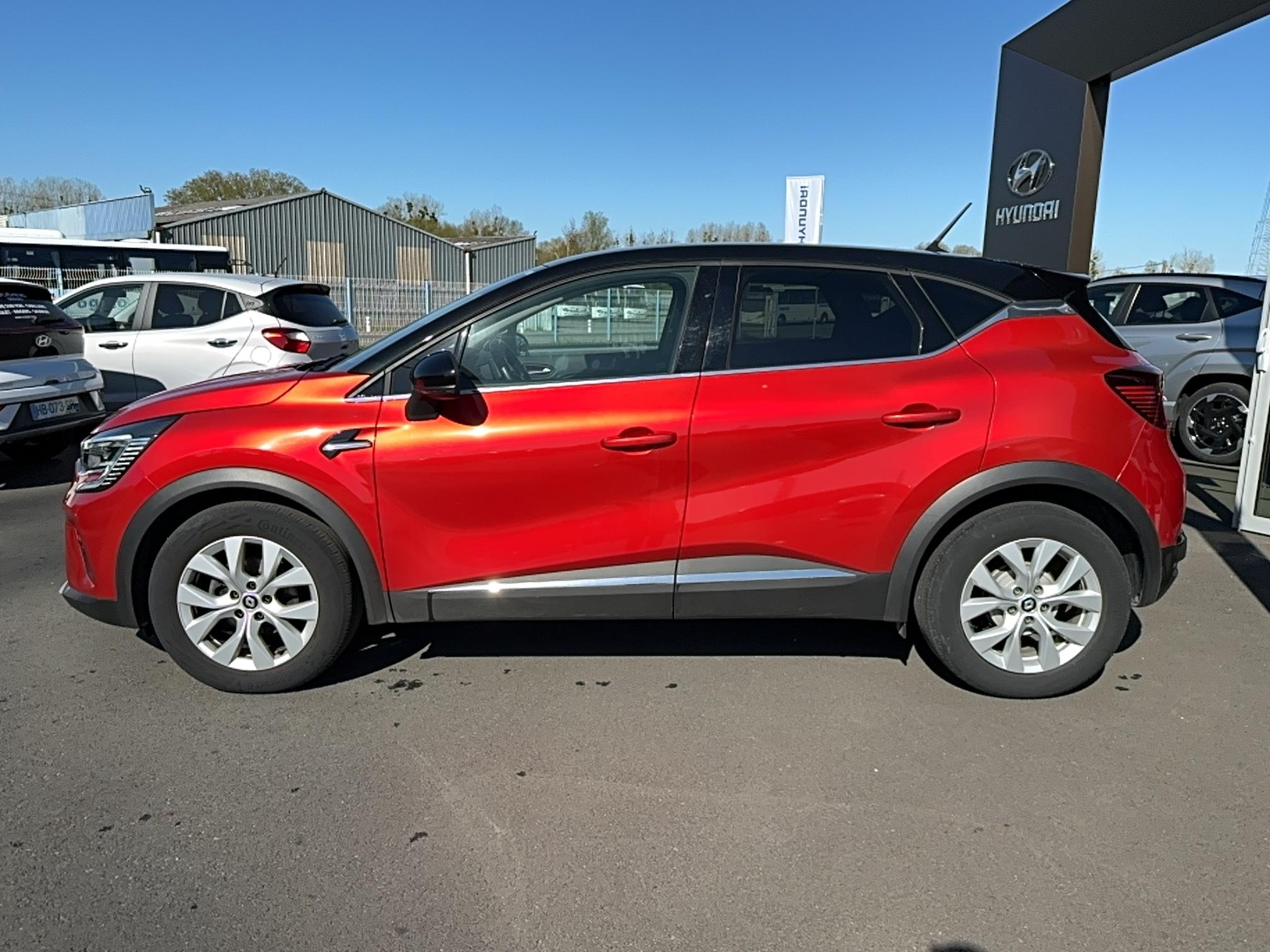 RENAULT Captur TCe 90 - 21 Zen - Véhicule Occasion - Océane Auto RENAULT Captur TCe 90 - 21 Zen - Véhicule Occasion Océane Auto